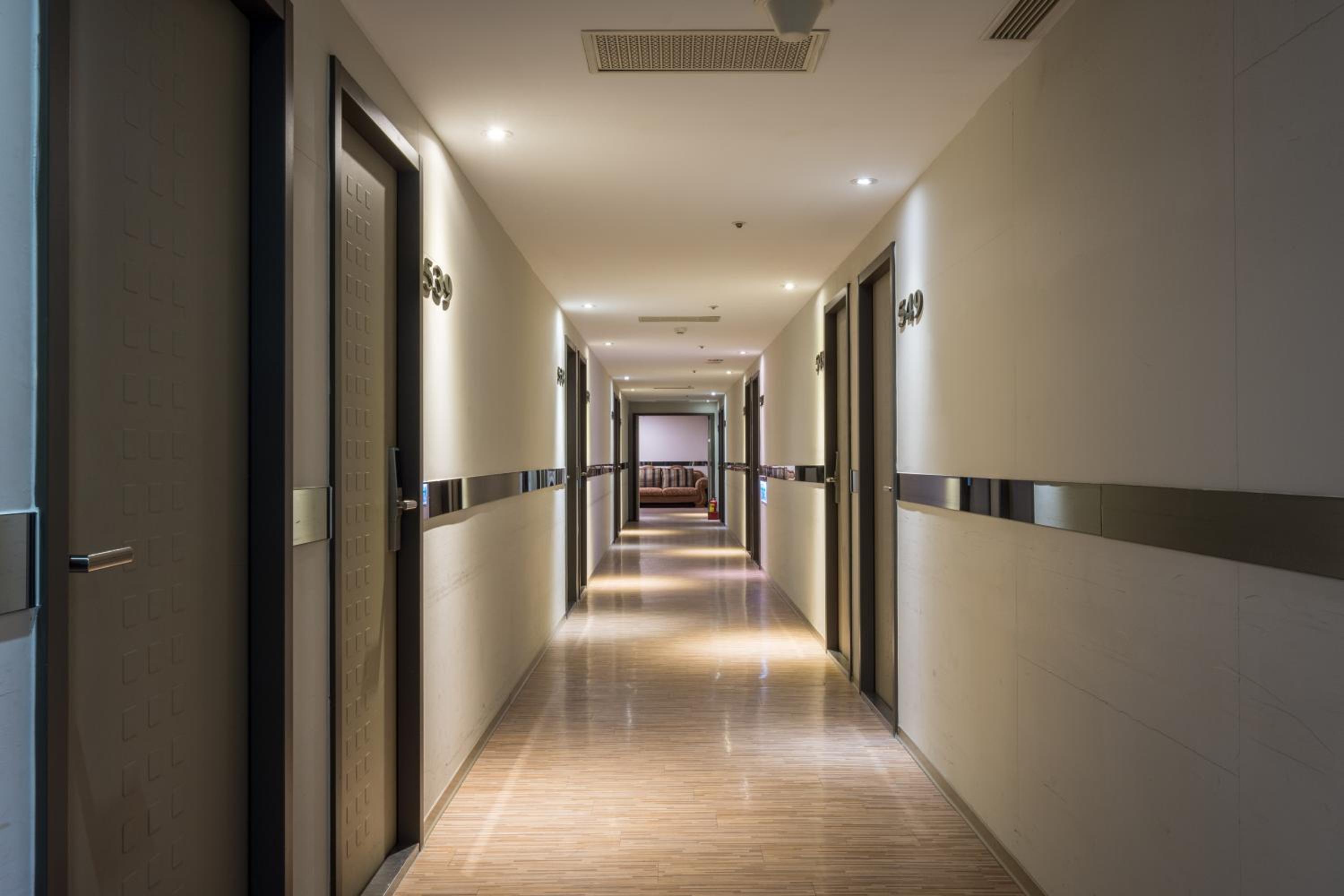 Urbanone Hotel