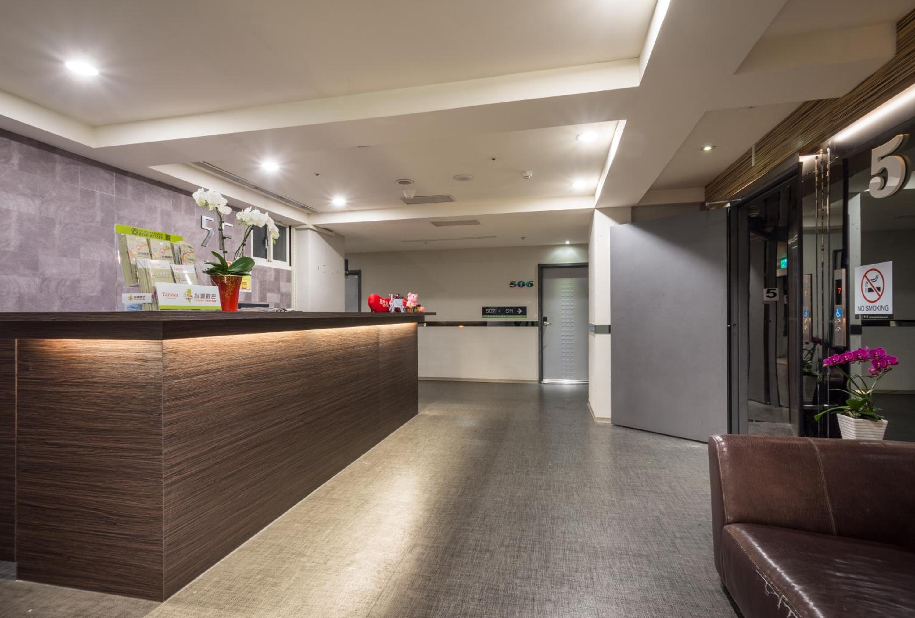 Urbanone Hotel