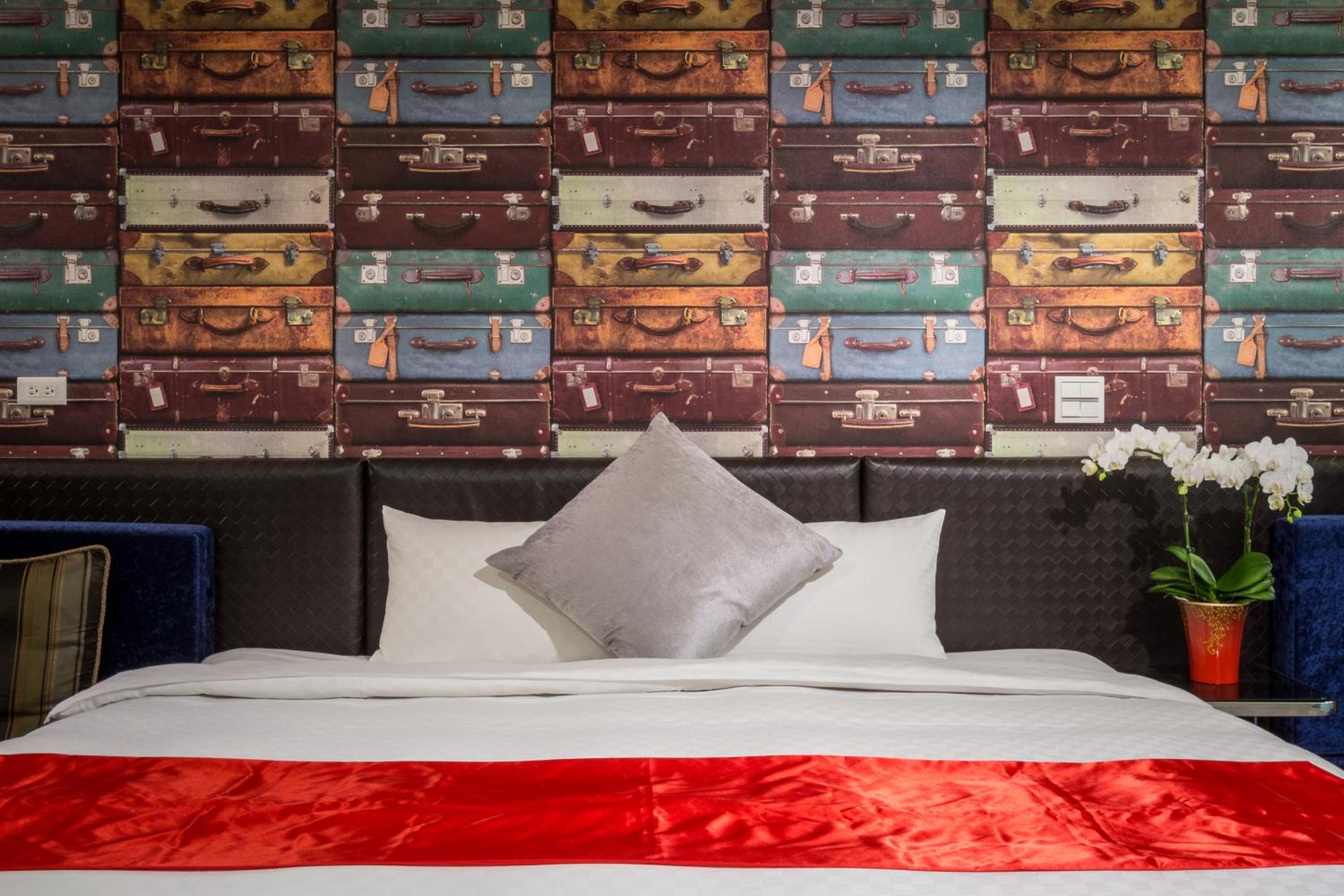 Urbanone Hotel