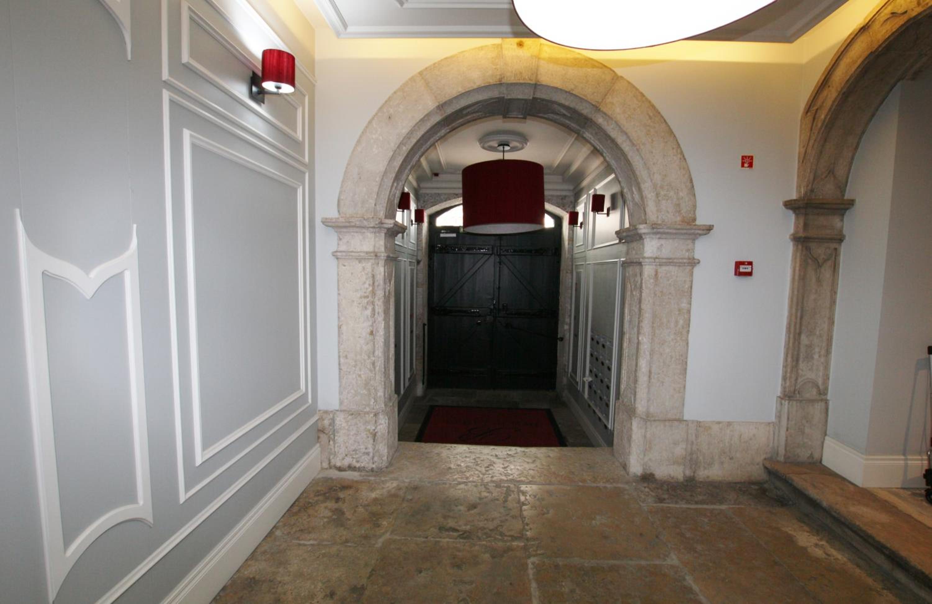 Photo 34