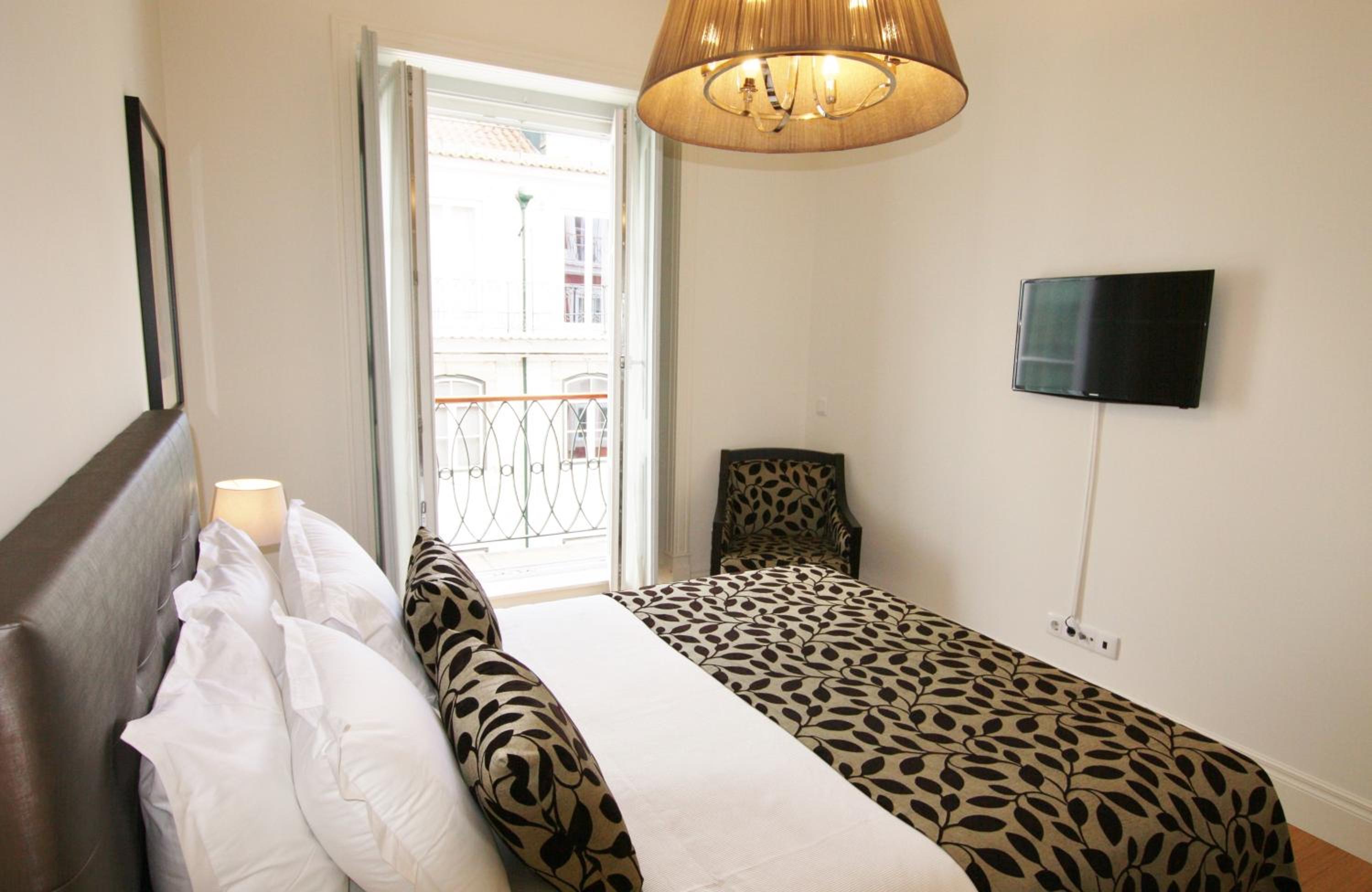 Apartment Downtown Lisbon view 2