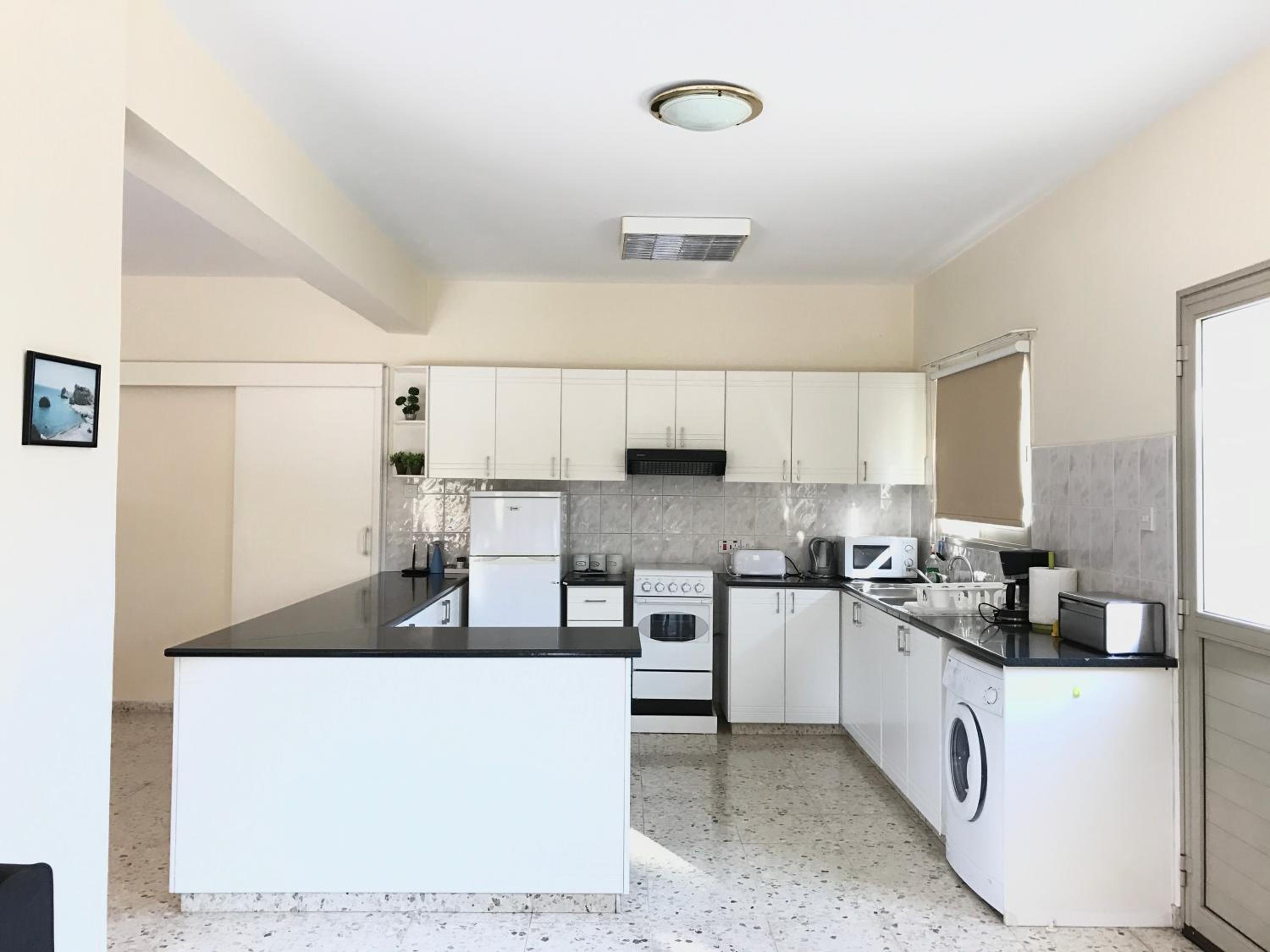 Himonas Apartments