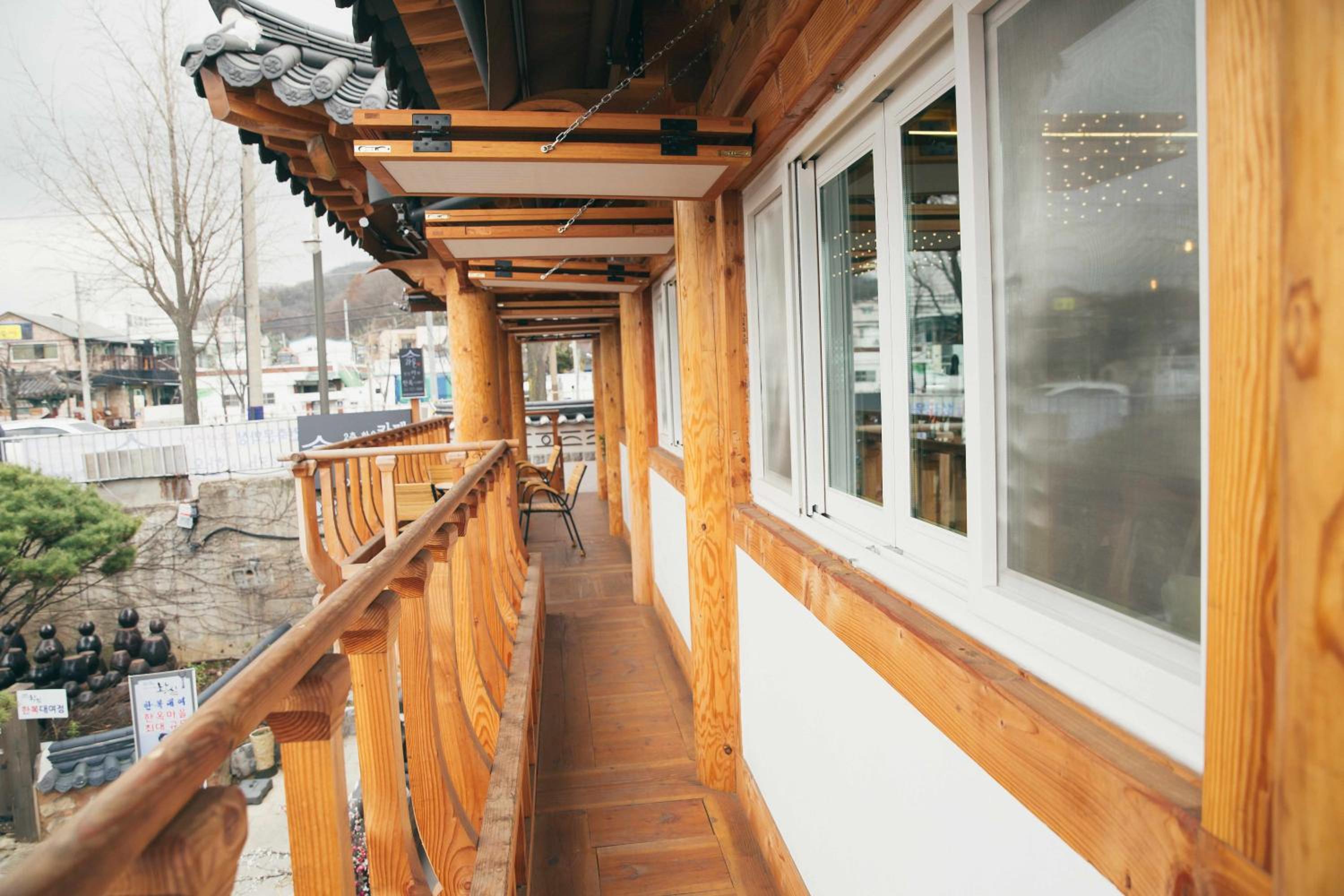 Laon Hanok Gguljam