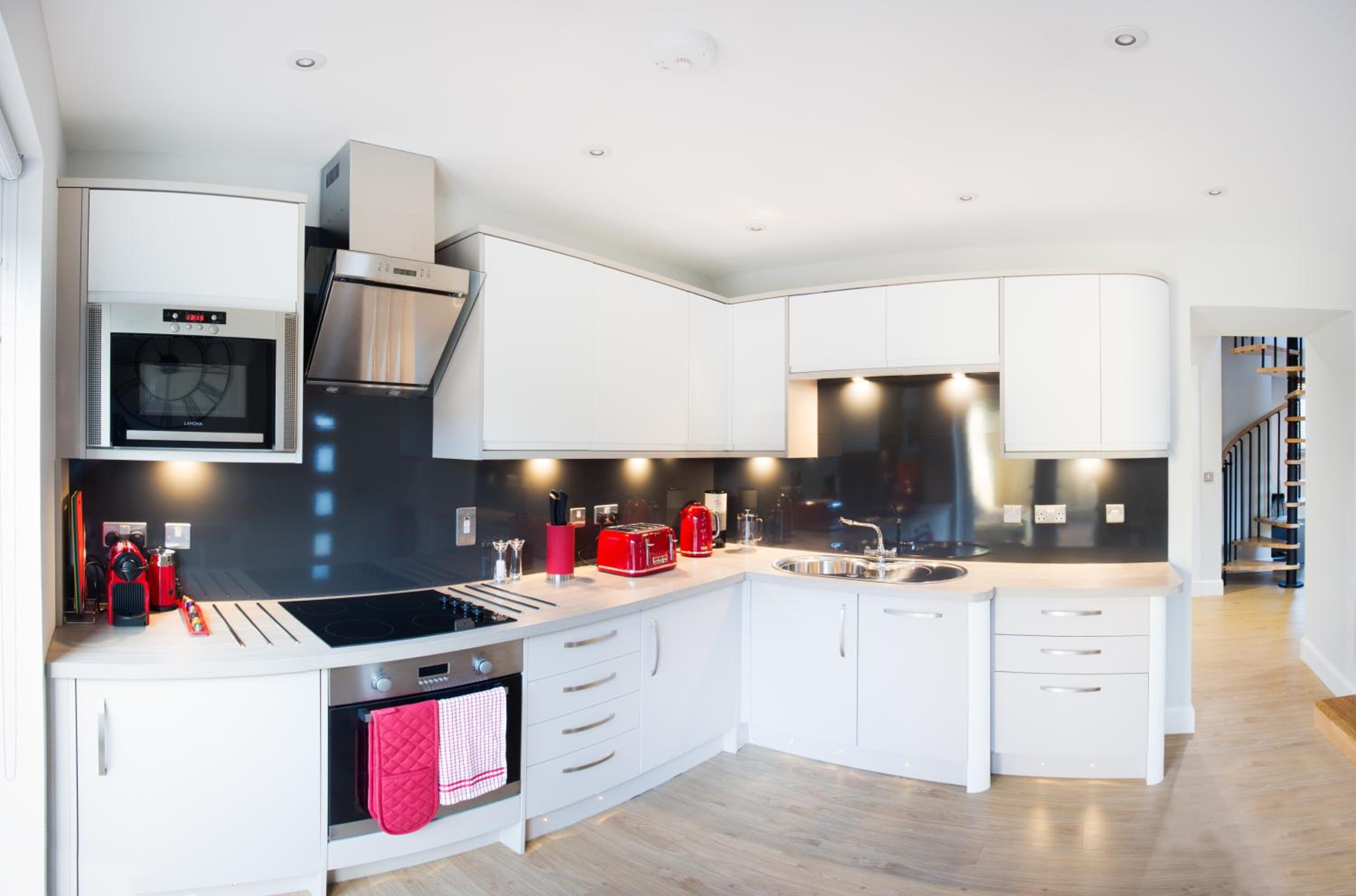 Glenmoriston Town House Apartments view 3