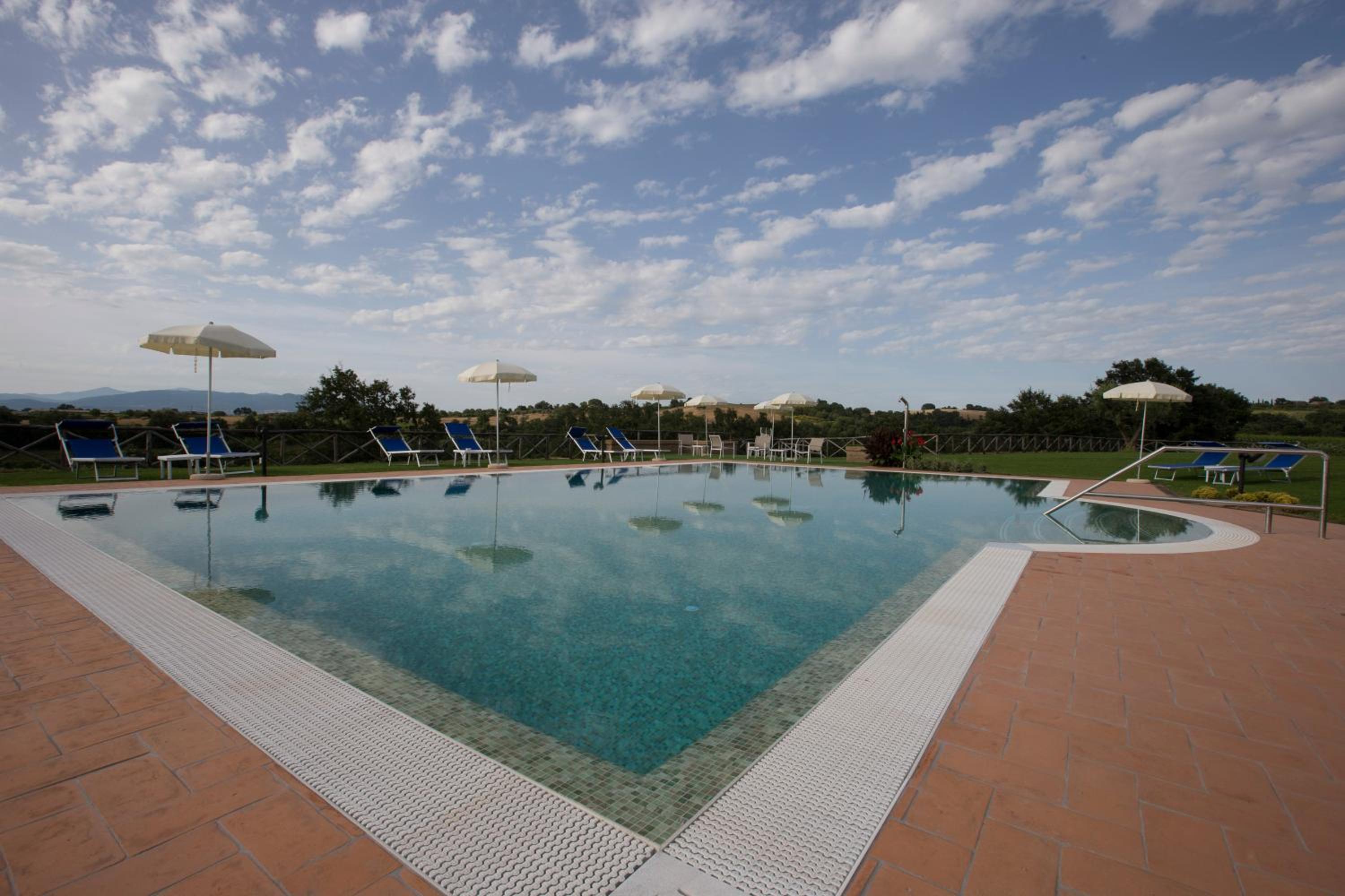 Agriturismo Poggio Al Tufo