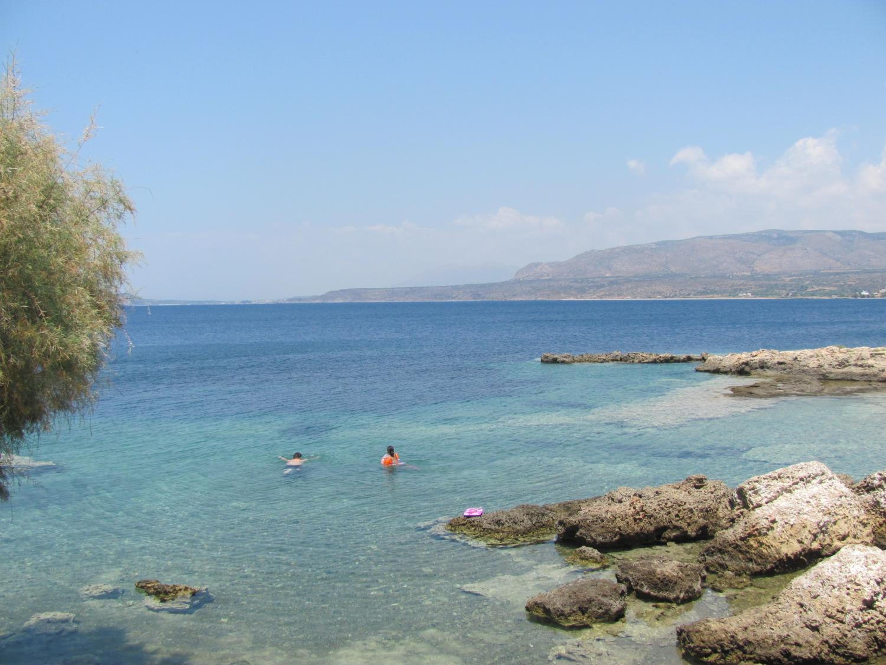 Lakonia Bay Apartments photo 2