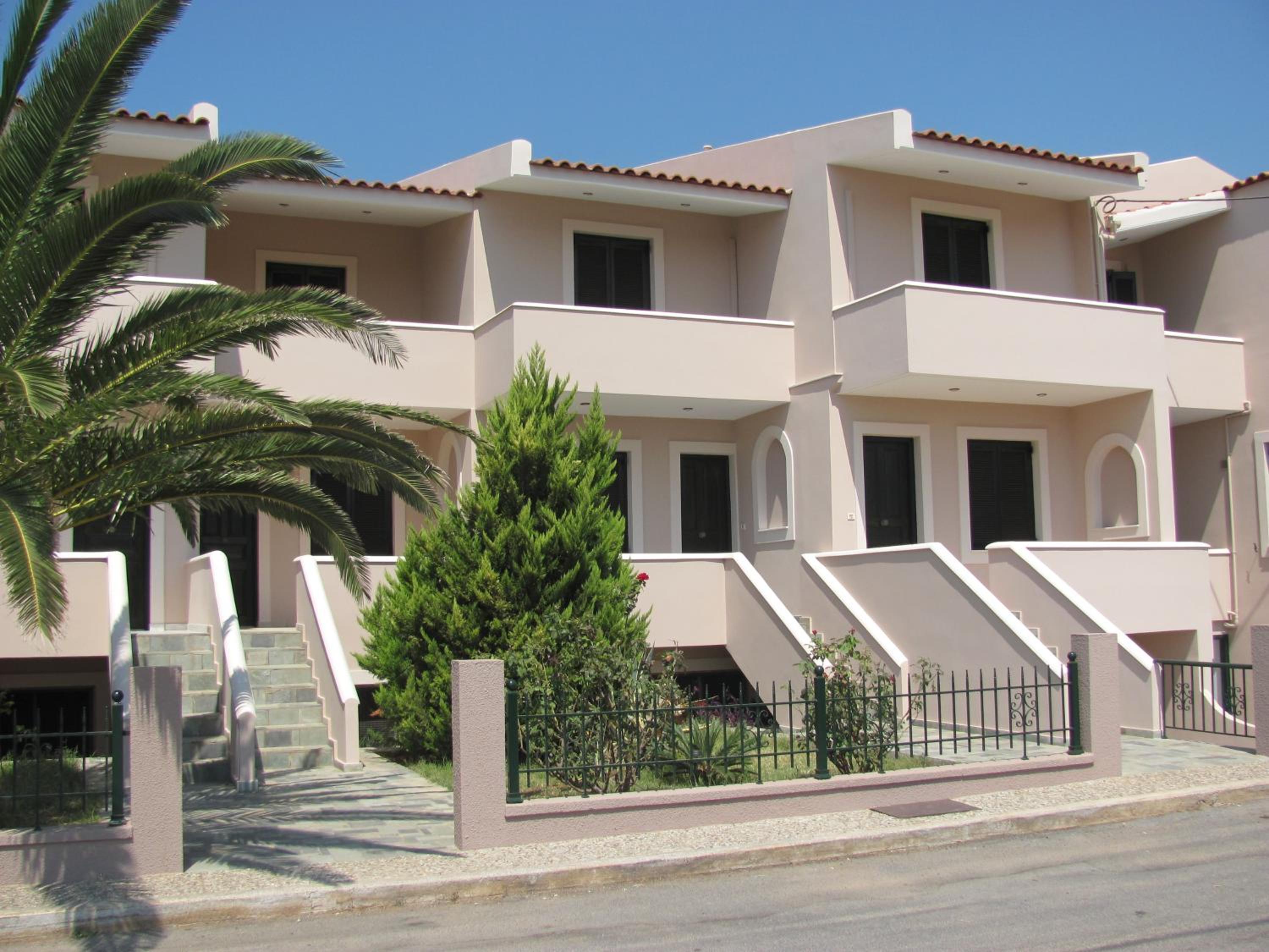 Lakonia Bay Apartments view 4