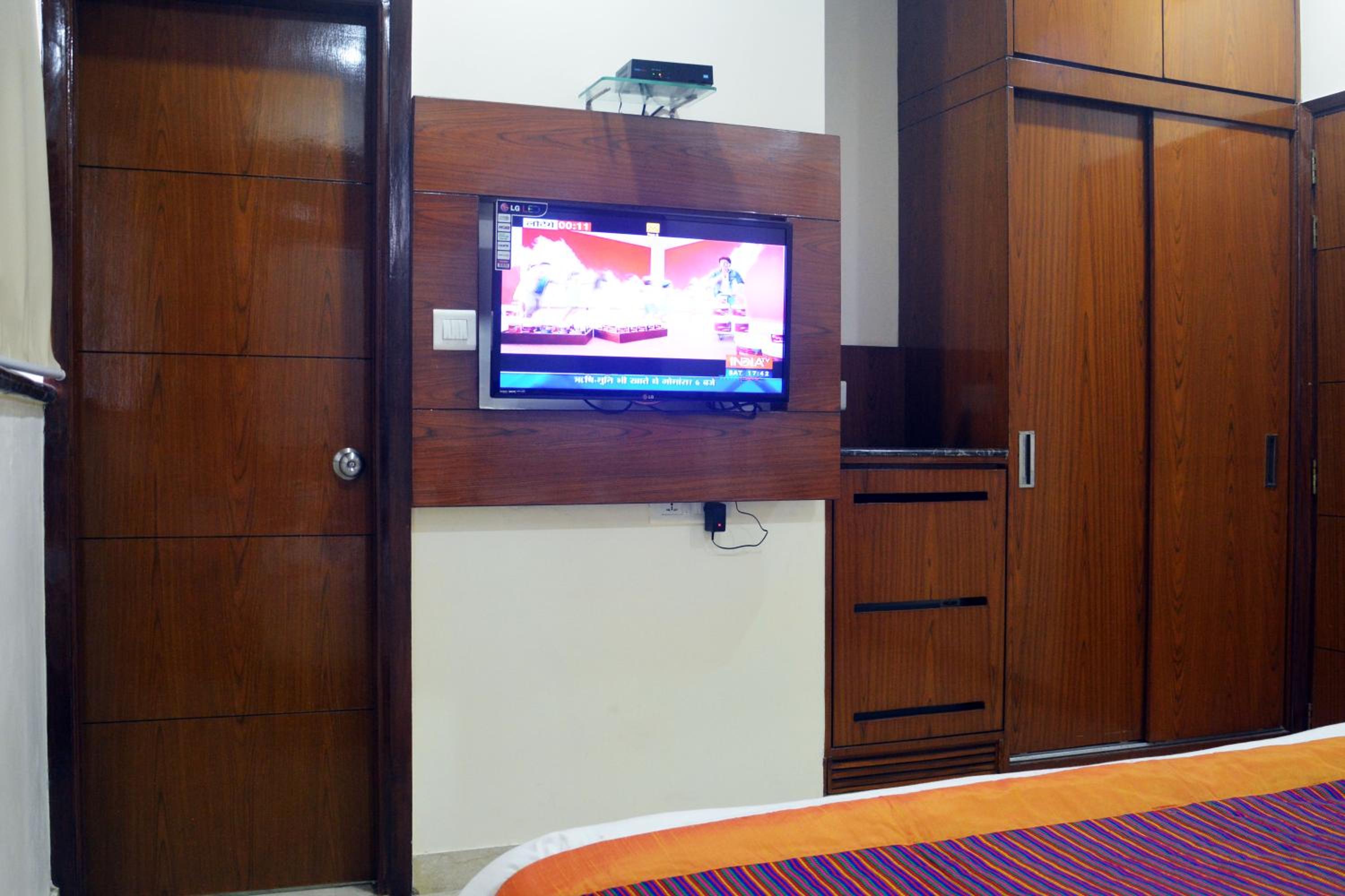 Gurgaon Vacations - Trinity Corporate Udyog Vihar - Property Image 9