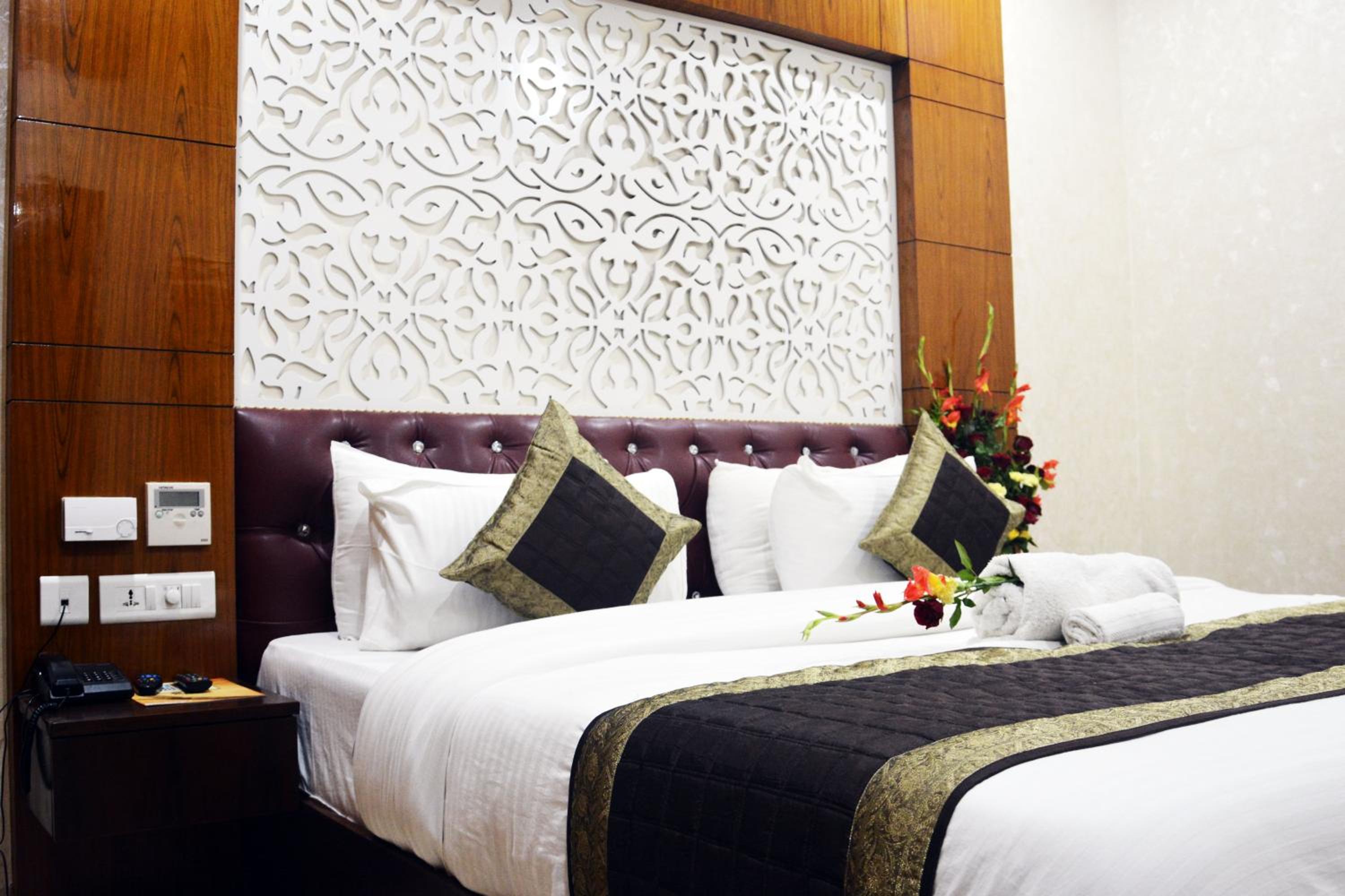 Gurgaon Vacations - Trinity Corporate Udyog Vihar - Property Image 1