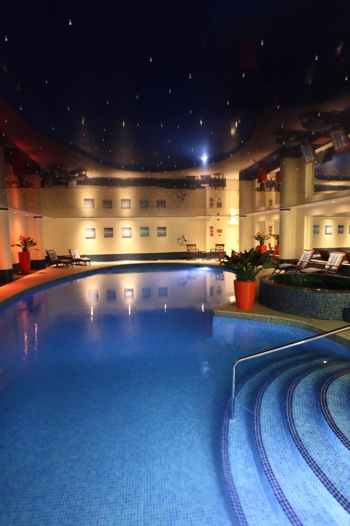 Bridgend Vacations - Best Western Premier Heronston Hotel  Spa - Property Image 11
