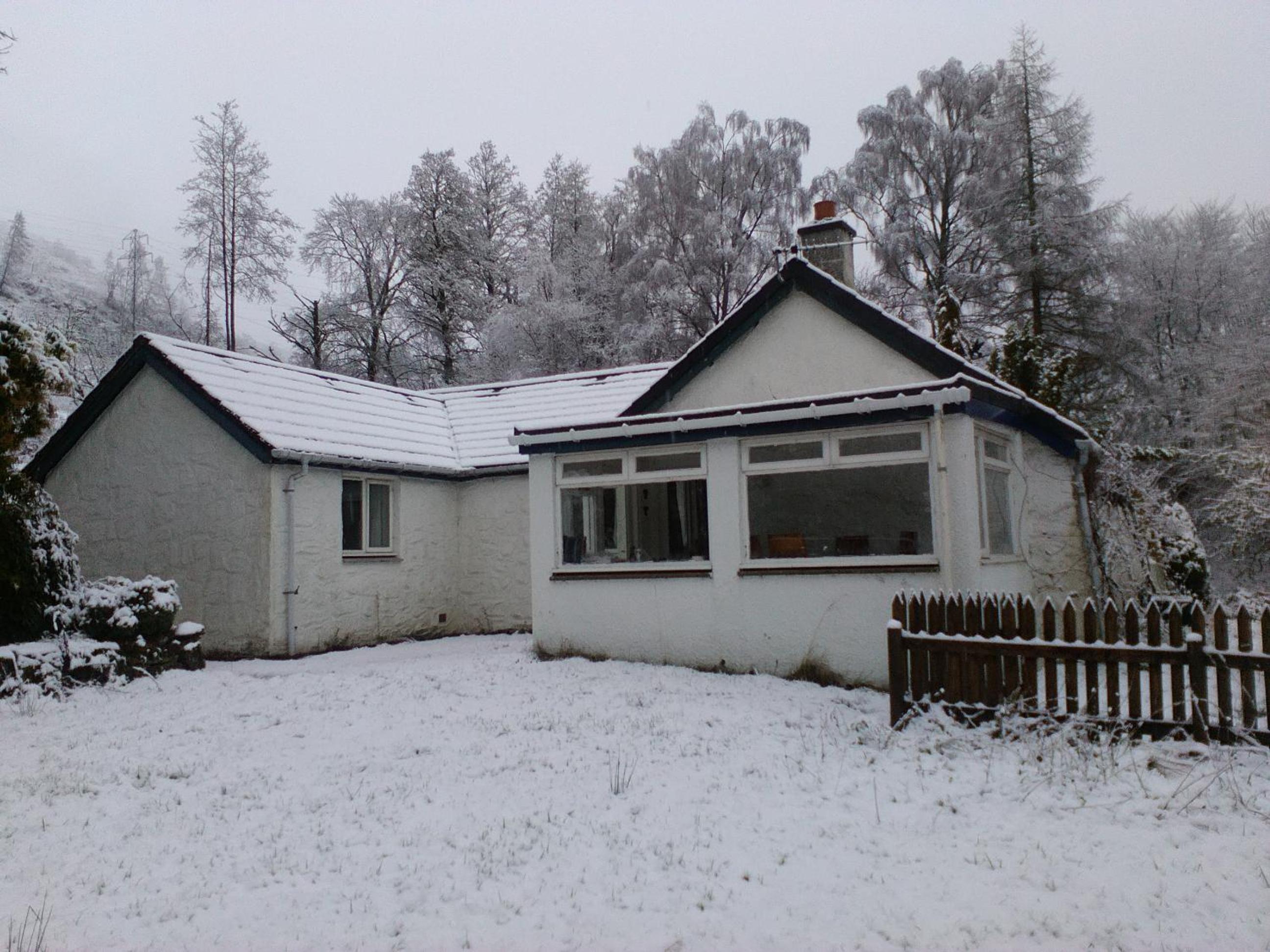 Craignavie Cottage view 4