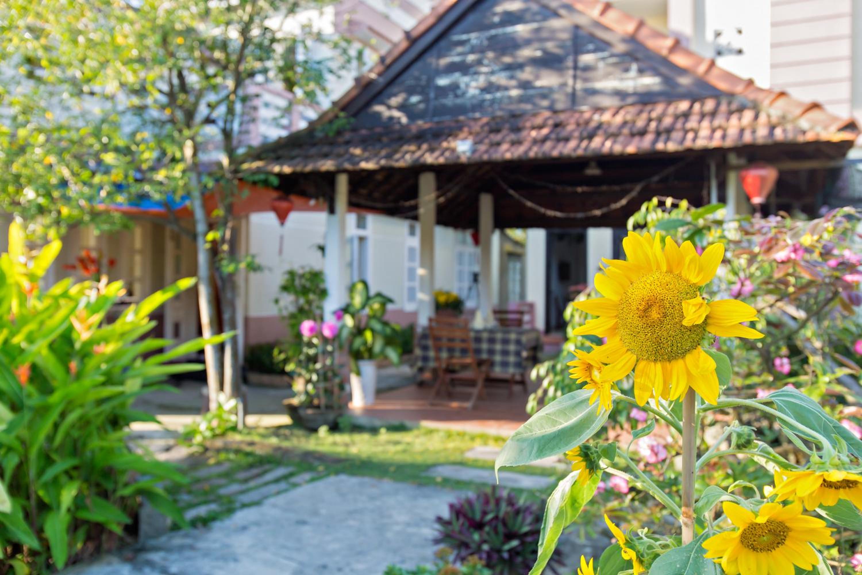 Do River Homestay