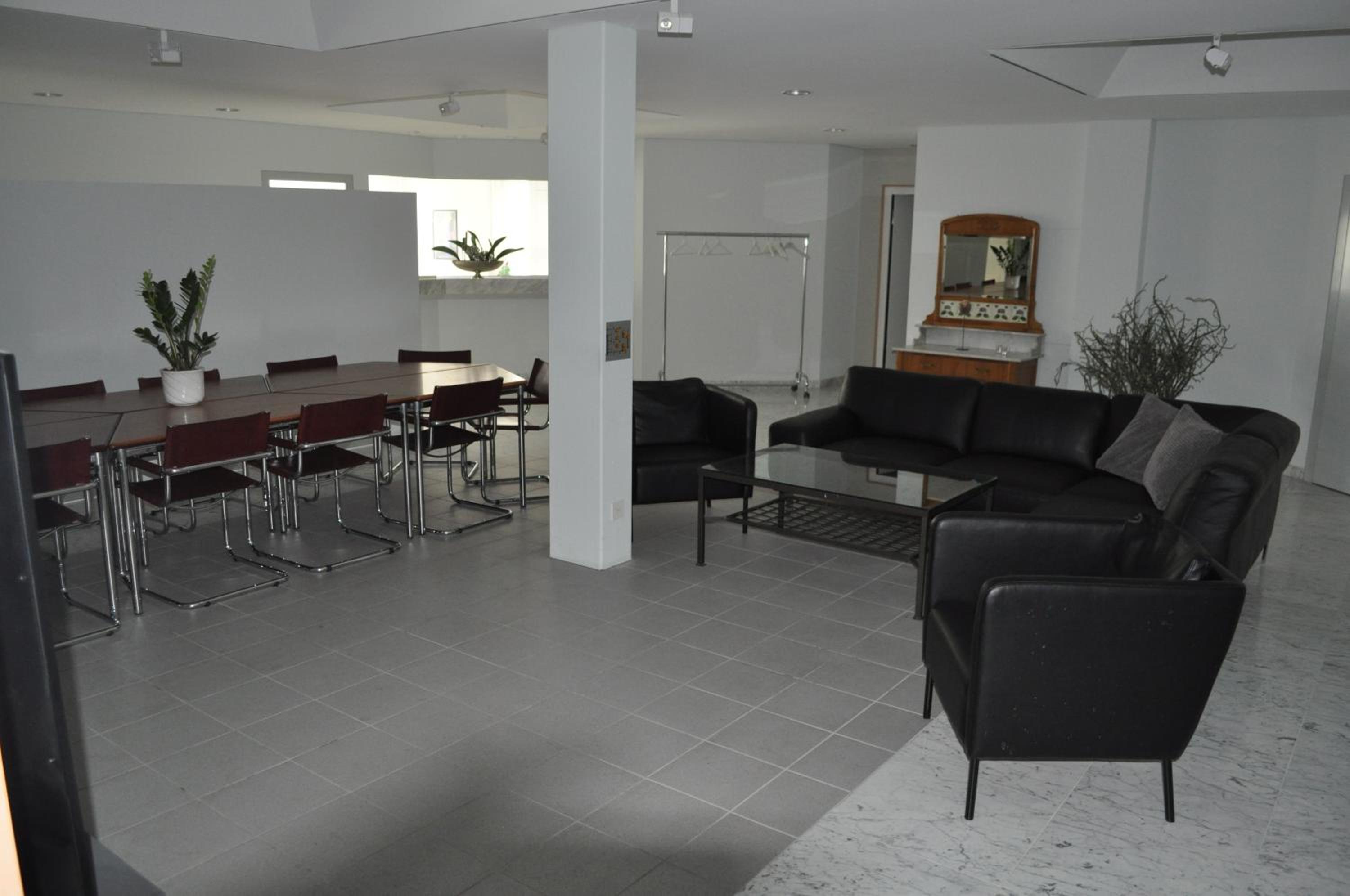 Photo 38