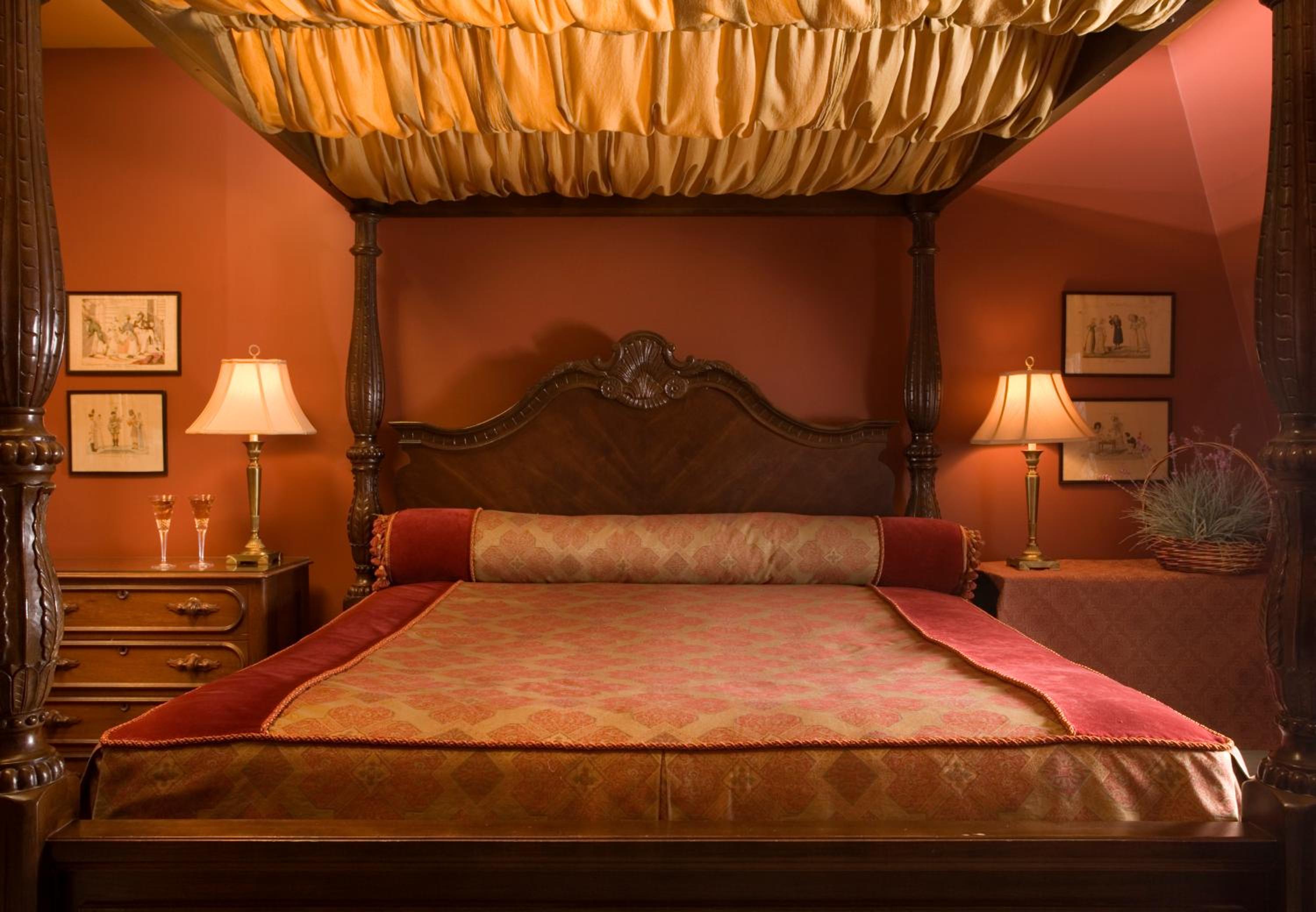 Hydrangea House Inn