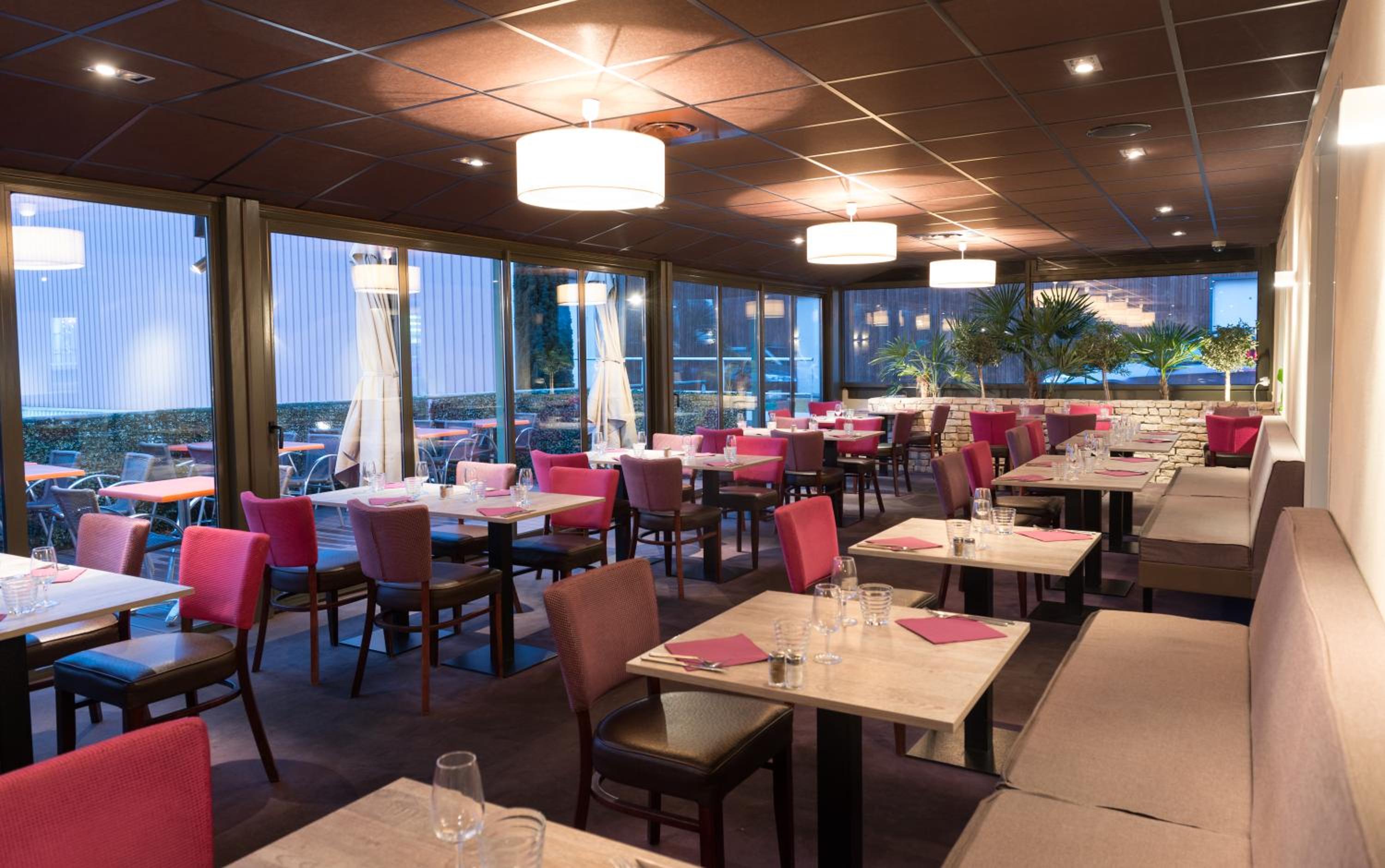 restaurant