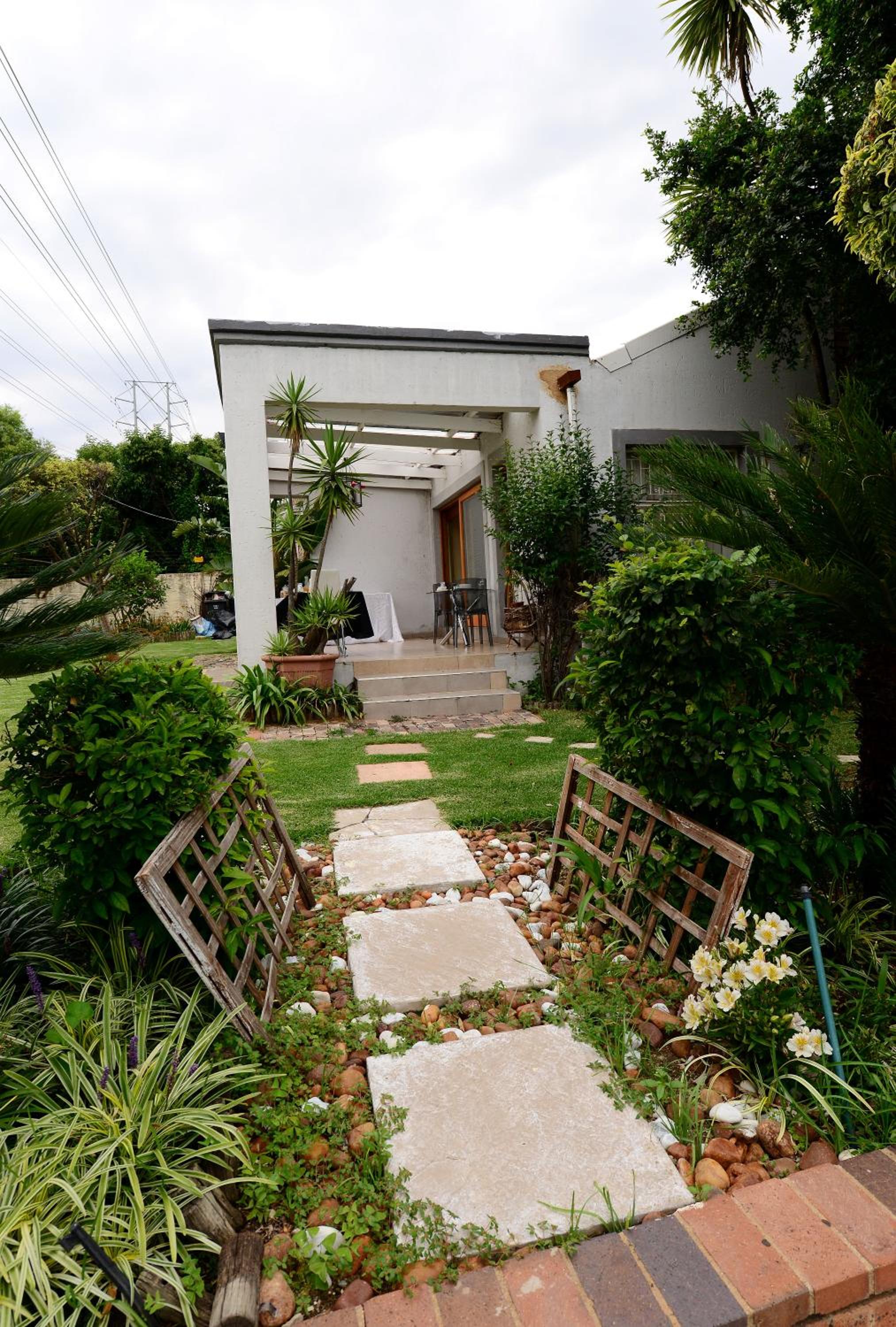 Corgi Guest House