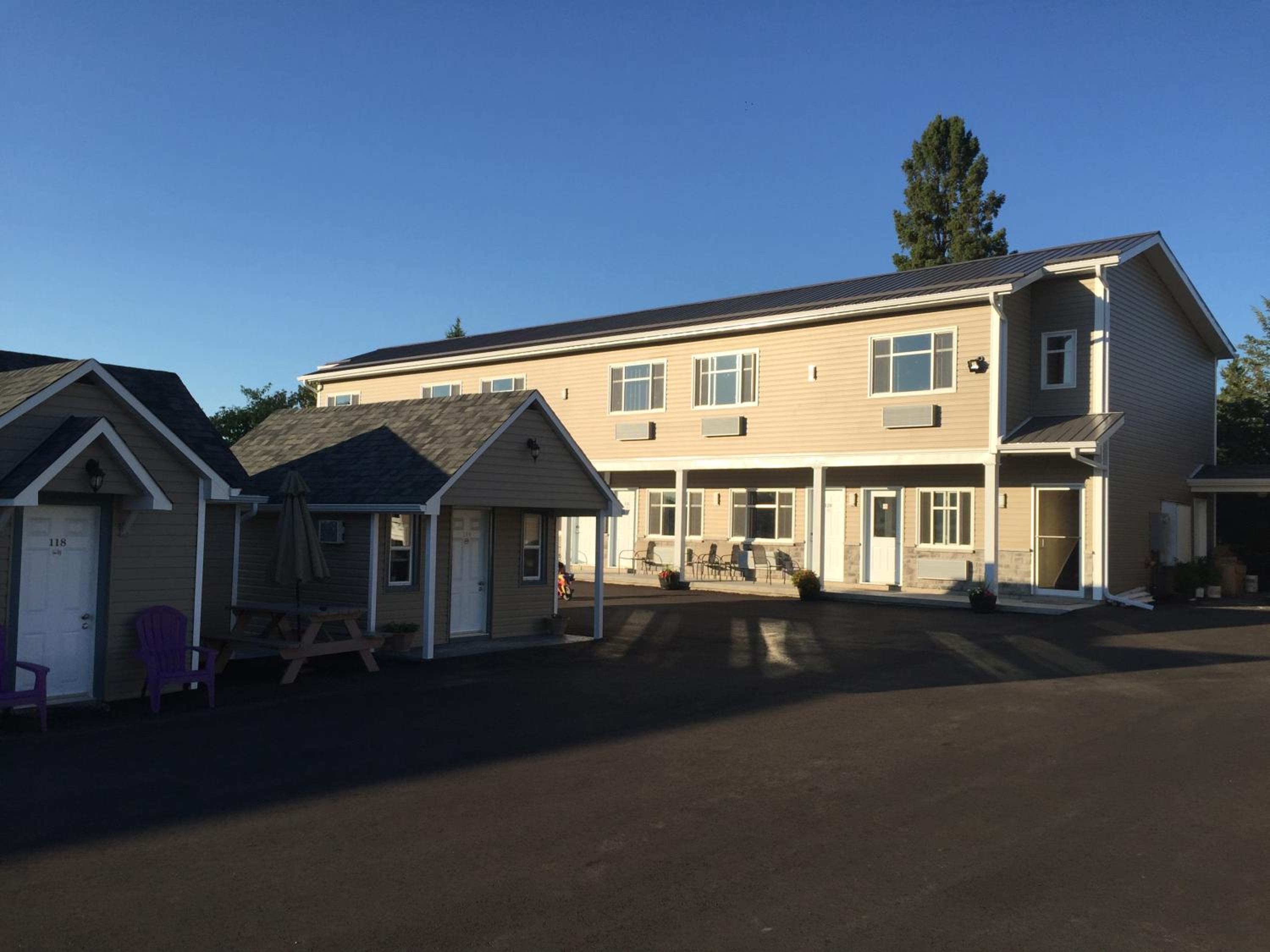 Fox Motor Inn