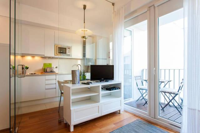 Santa Catarina Apartment - No centro da cidade com garagem, perto do TimeOut Market - Renovado view 5