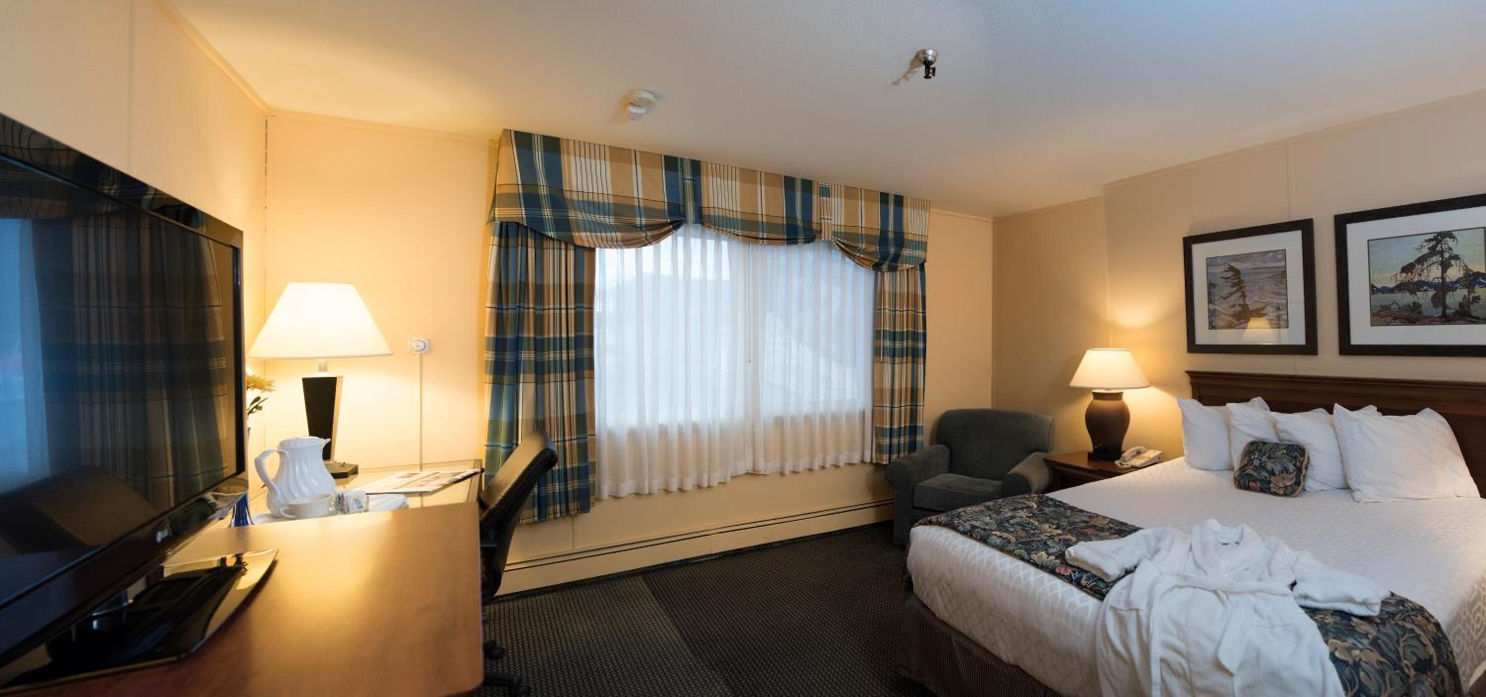Ketchikan Vacations - The Landing Hotel - Property Image 3