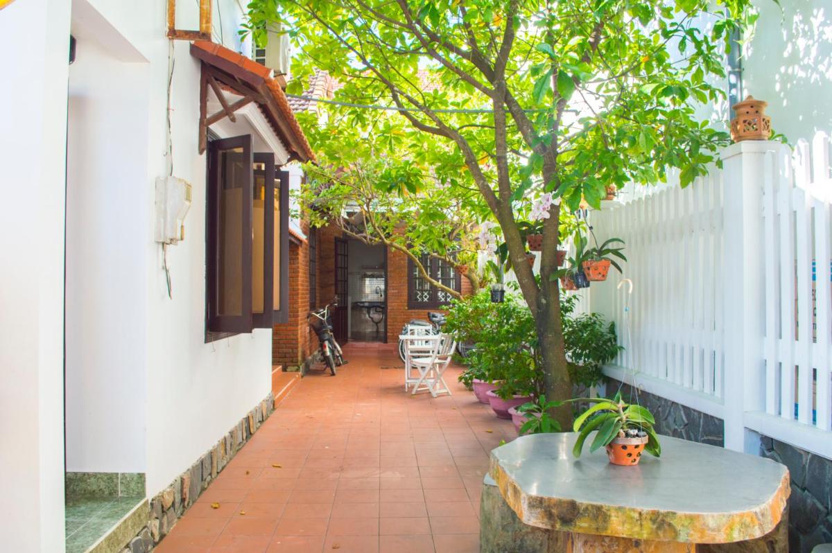 HaLo HomeStay