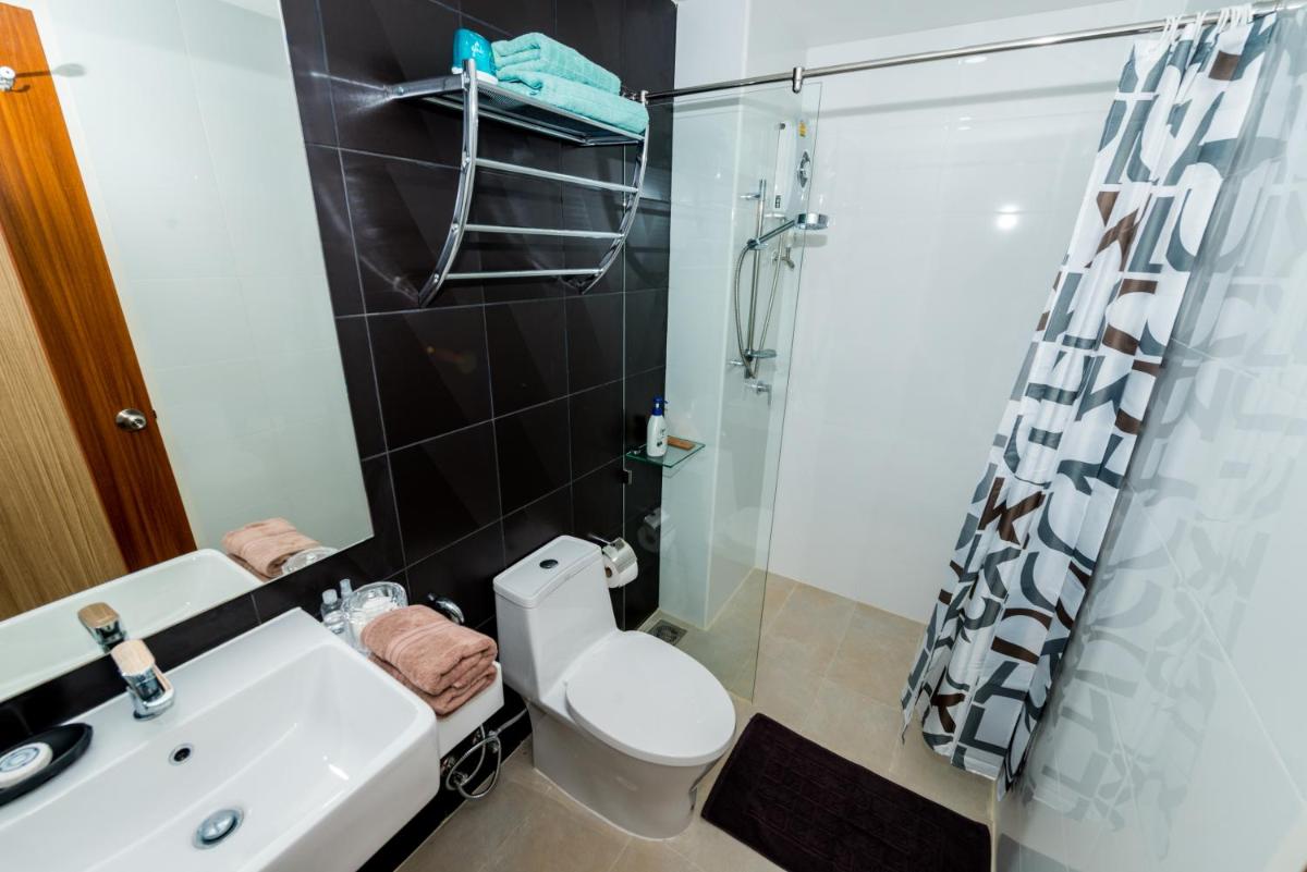 Ozone Condotel, Kata Beach