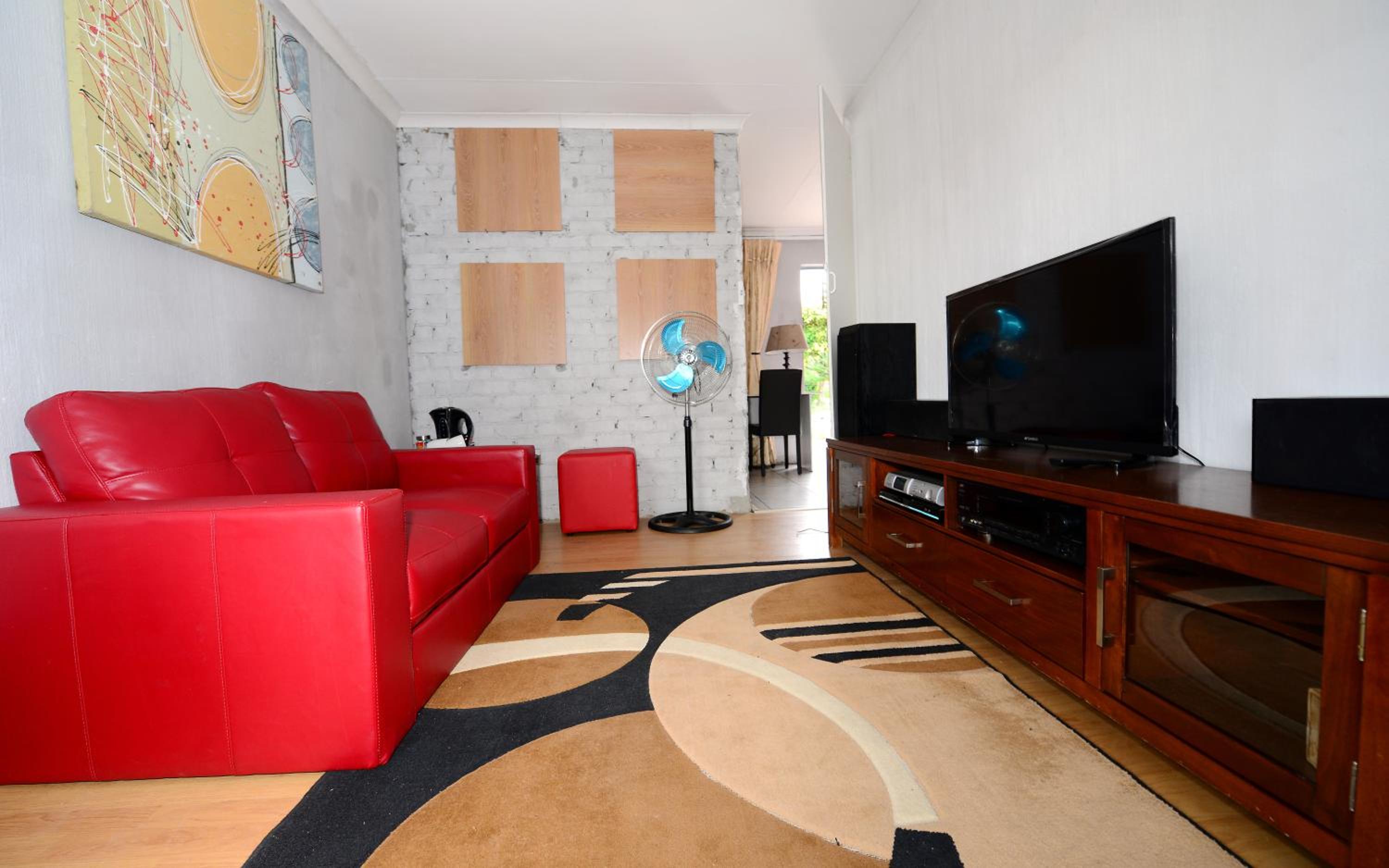 Corgi Guest House