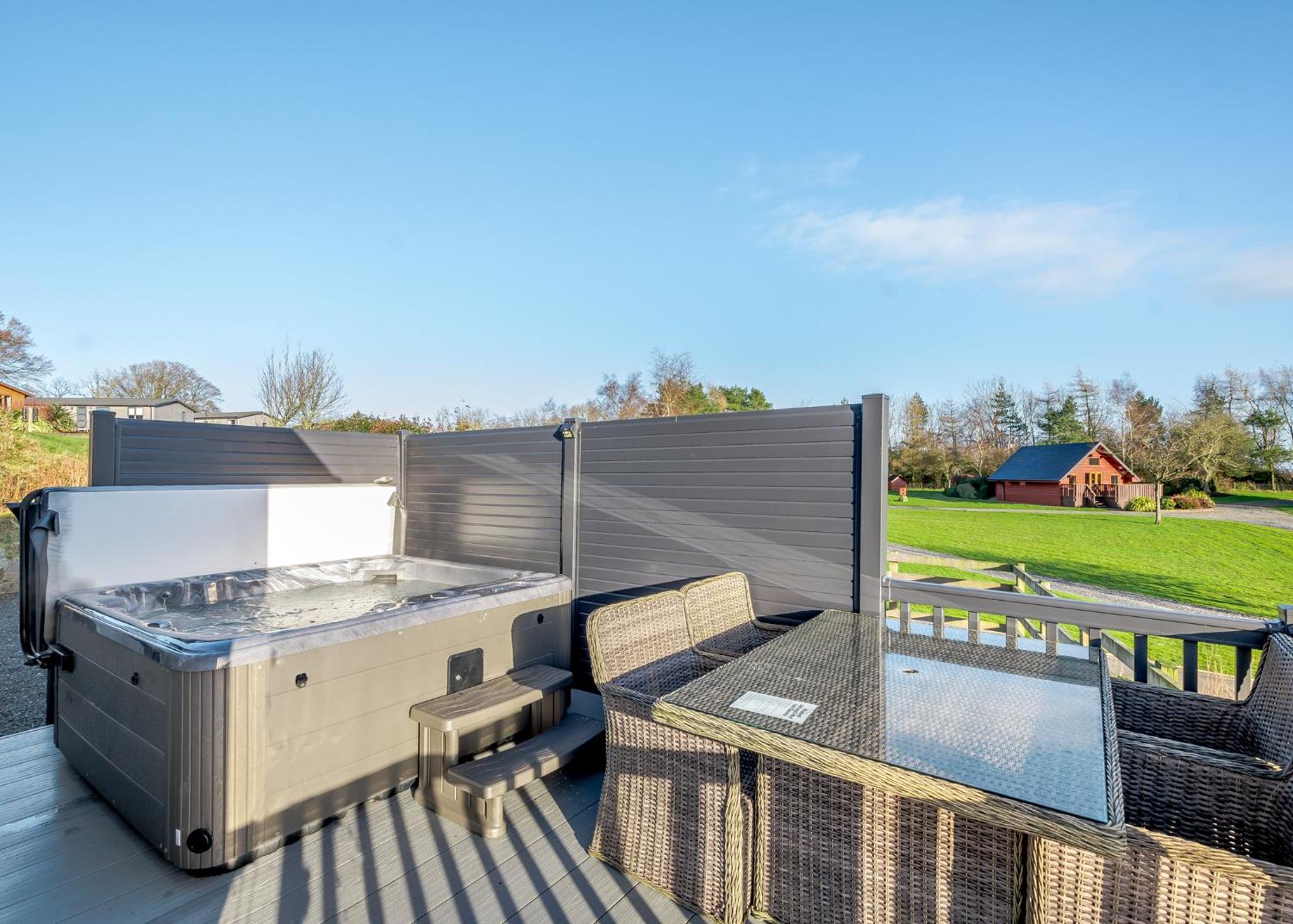 Nunland Hillside Lodges