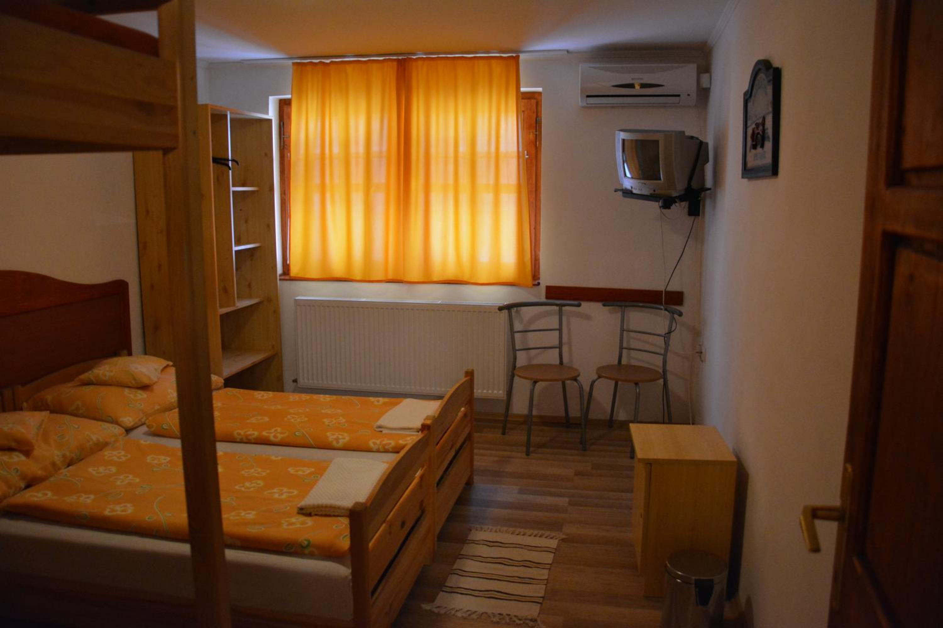 Kiskastély Fogadó-Étterem, photo 26