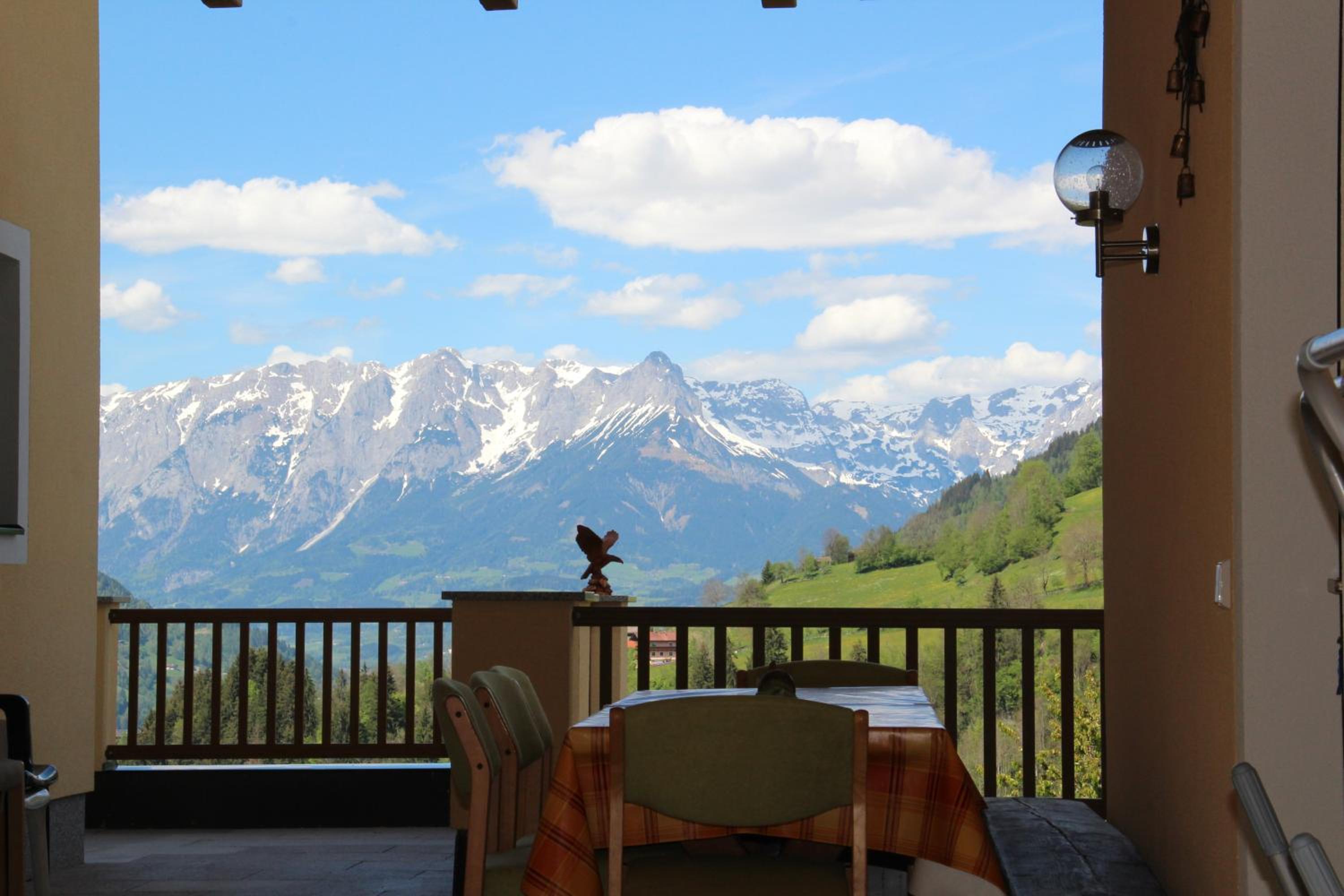 Holzlehenhof view 3