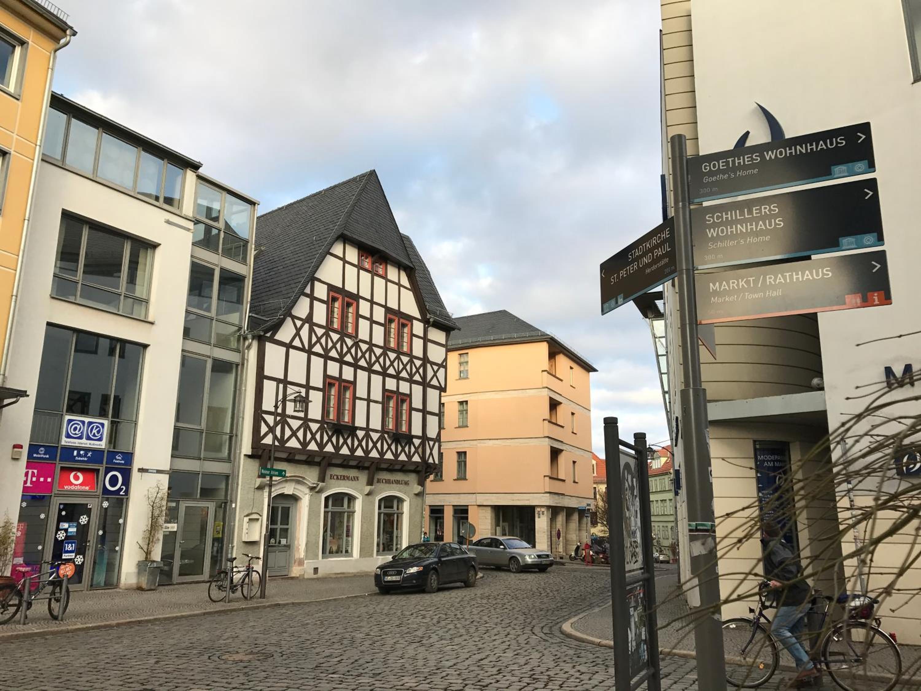 Central Studio Marktplatz View