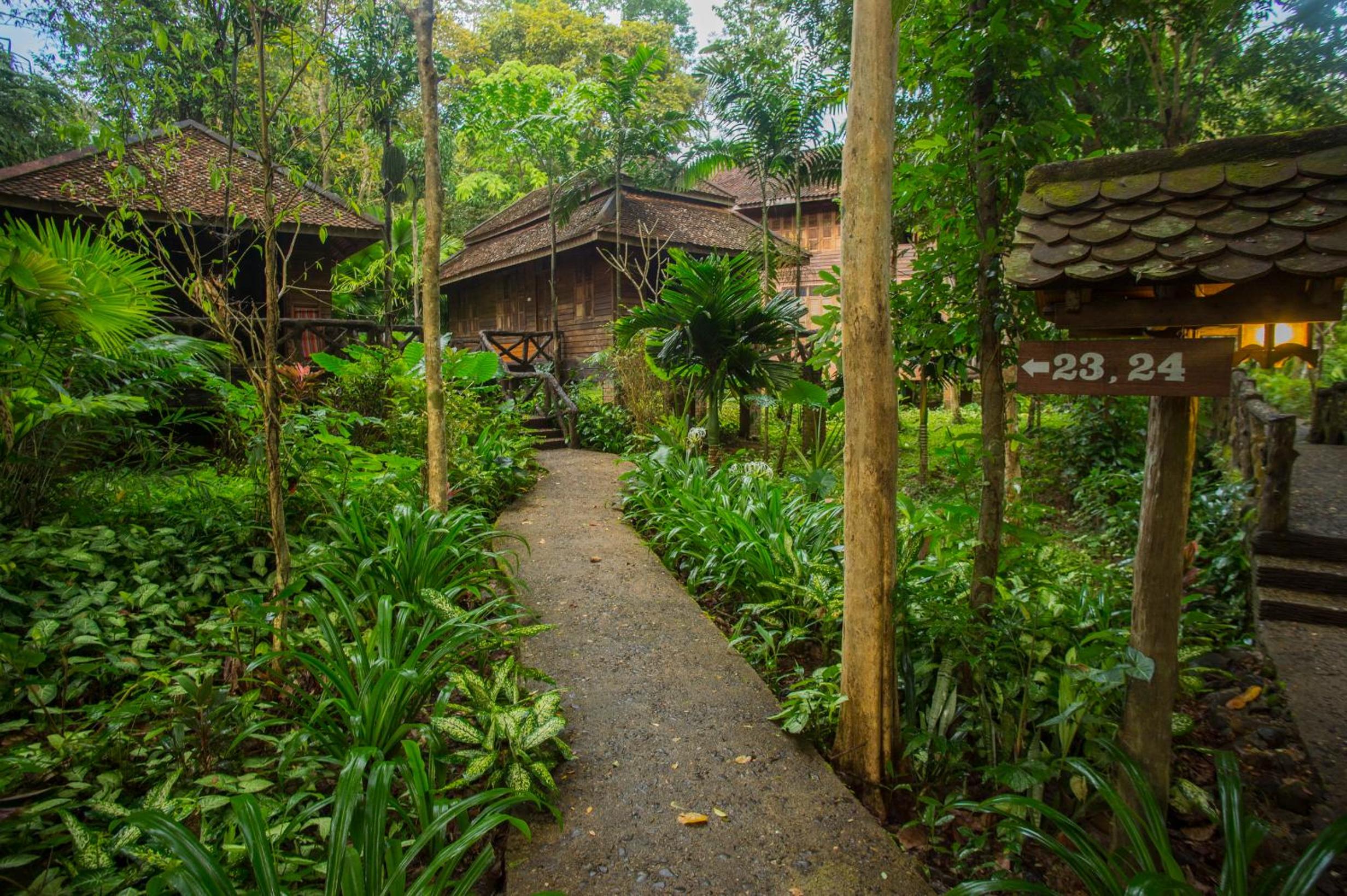 Art's Riverview Lodge