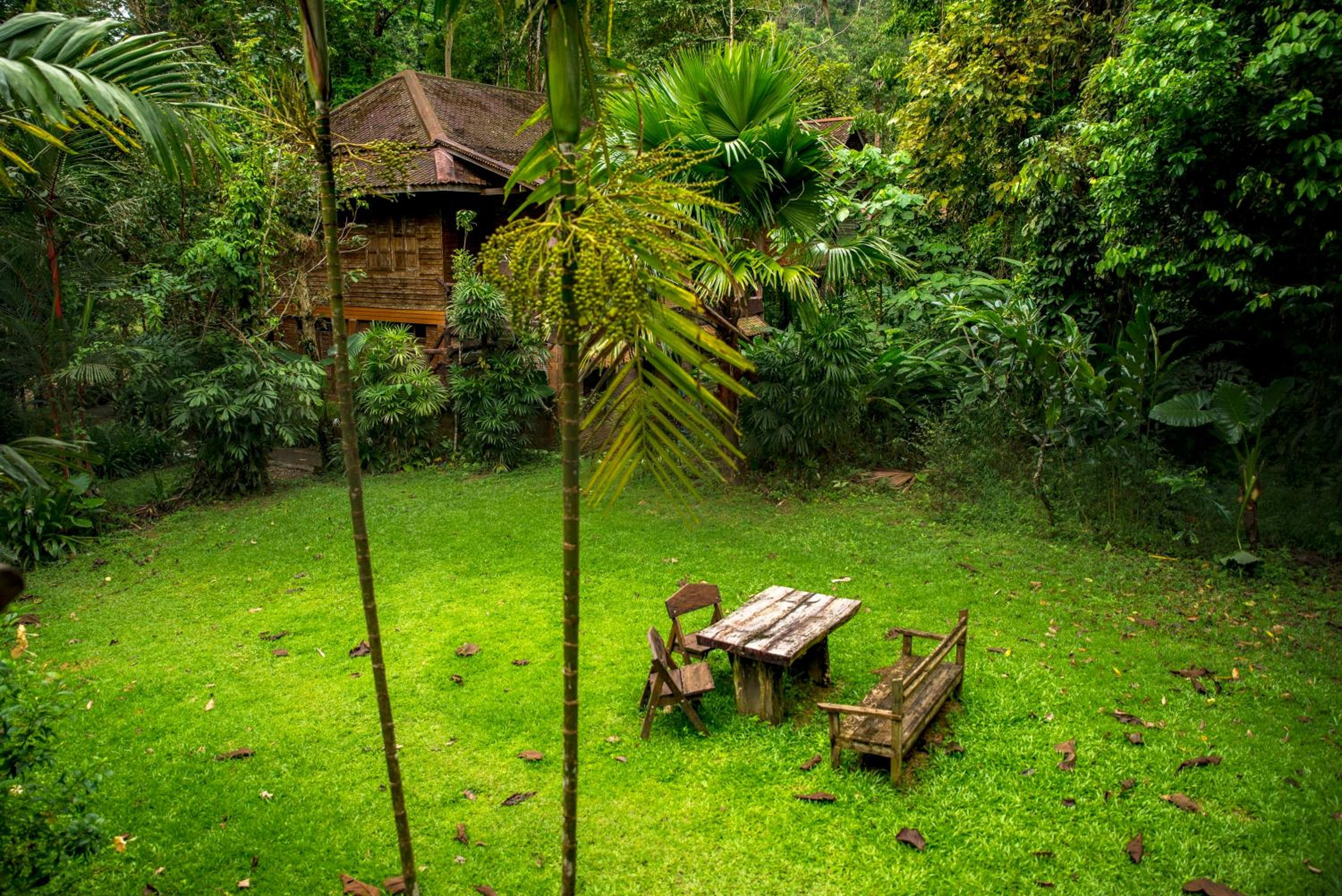 Art's Riverview Lodge
