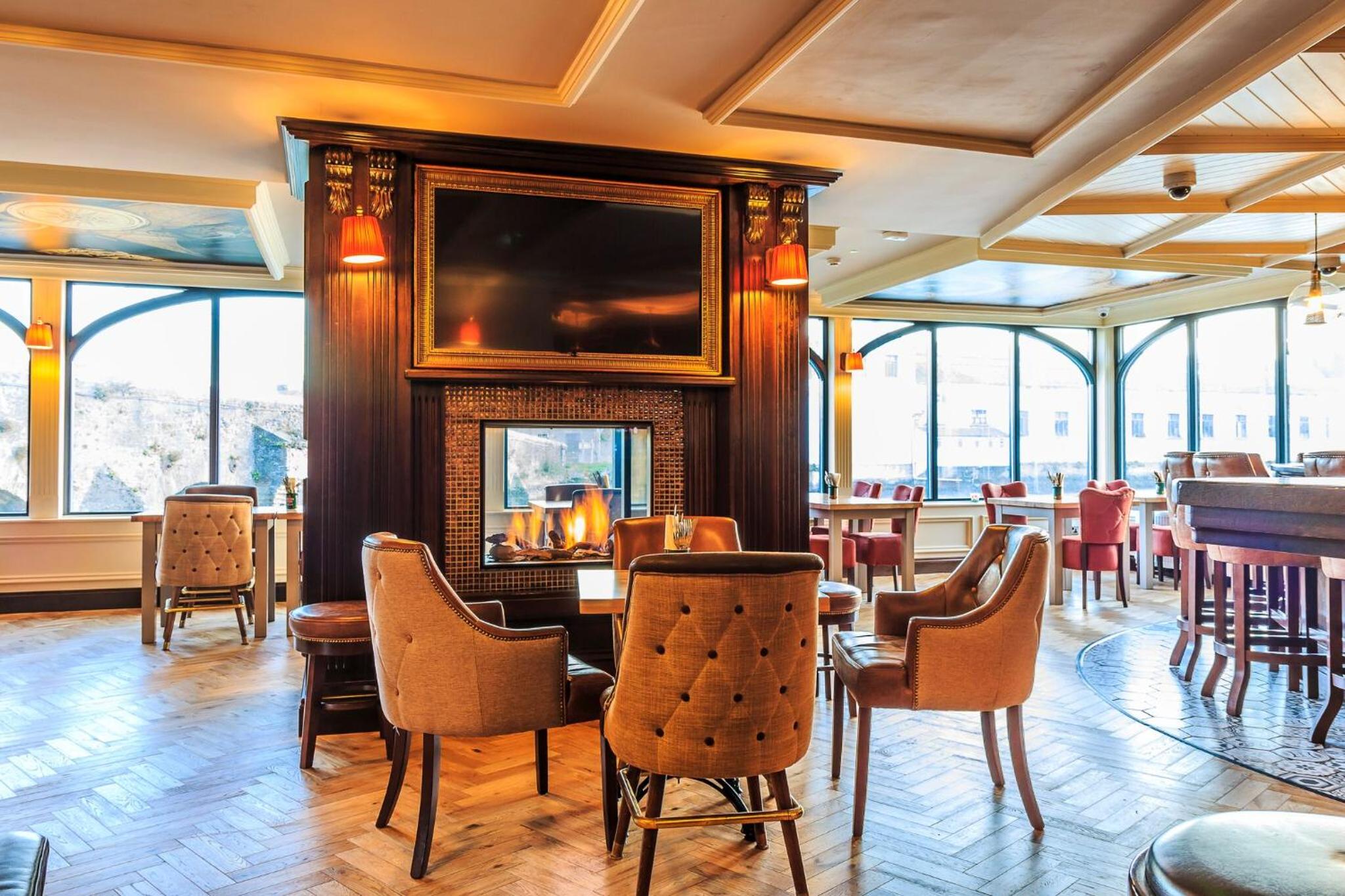 The Bridge Tavern view 4