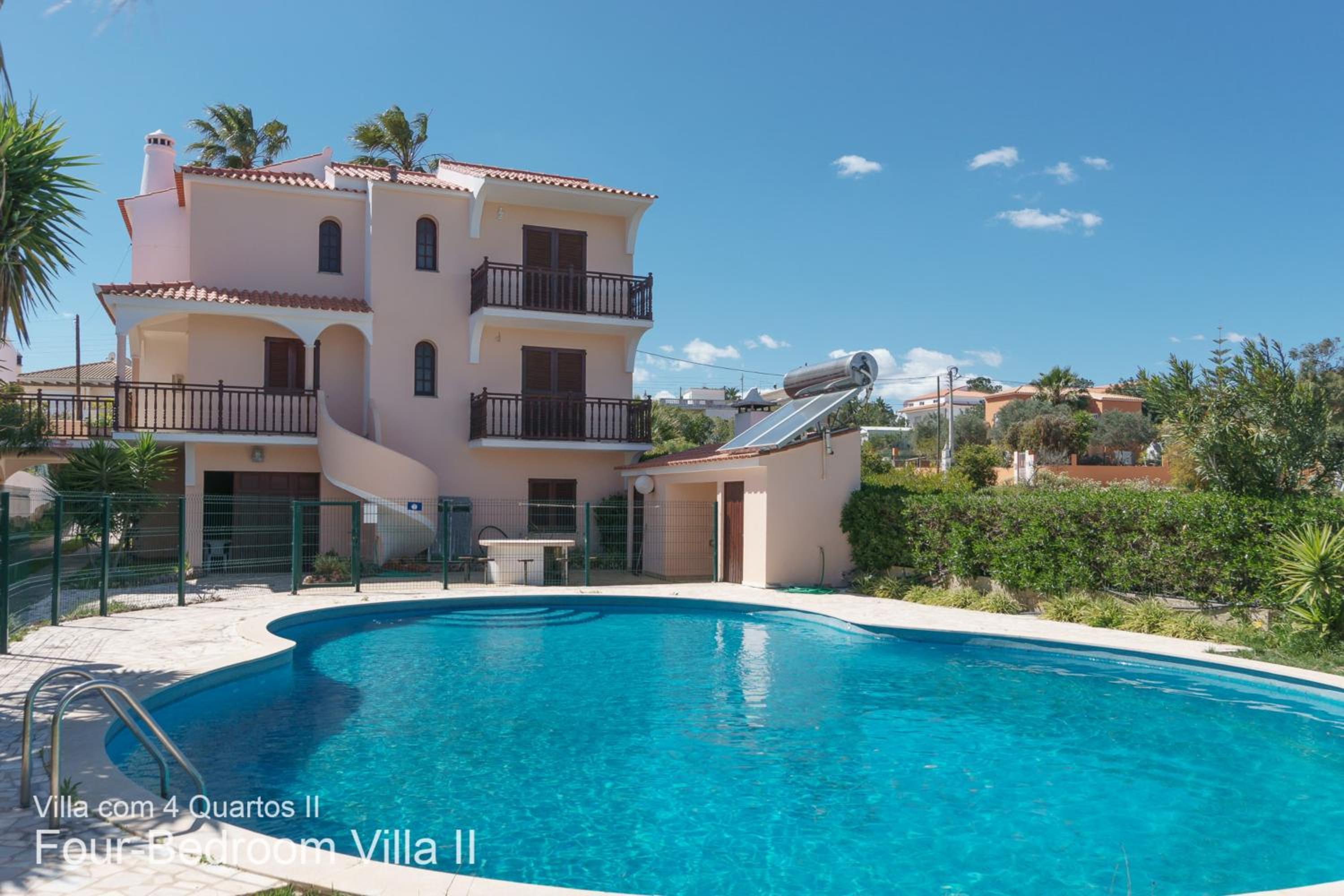 Akivillas Quarteira Rose view 5