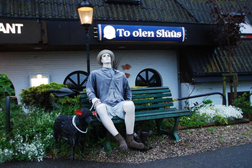 Pension To olen Slüüs Dagebüll