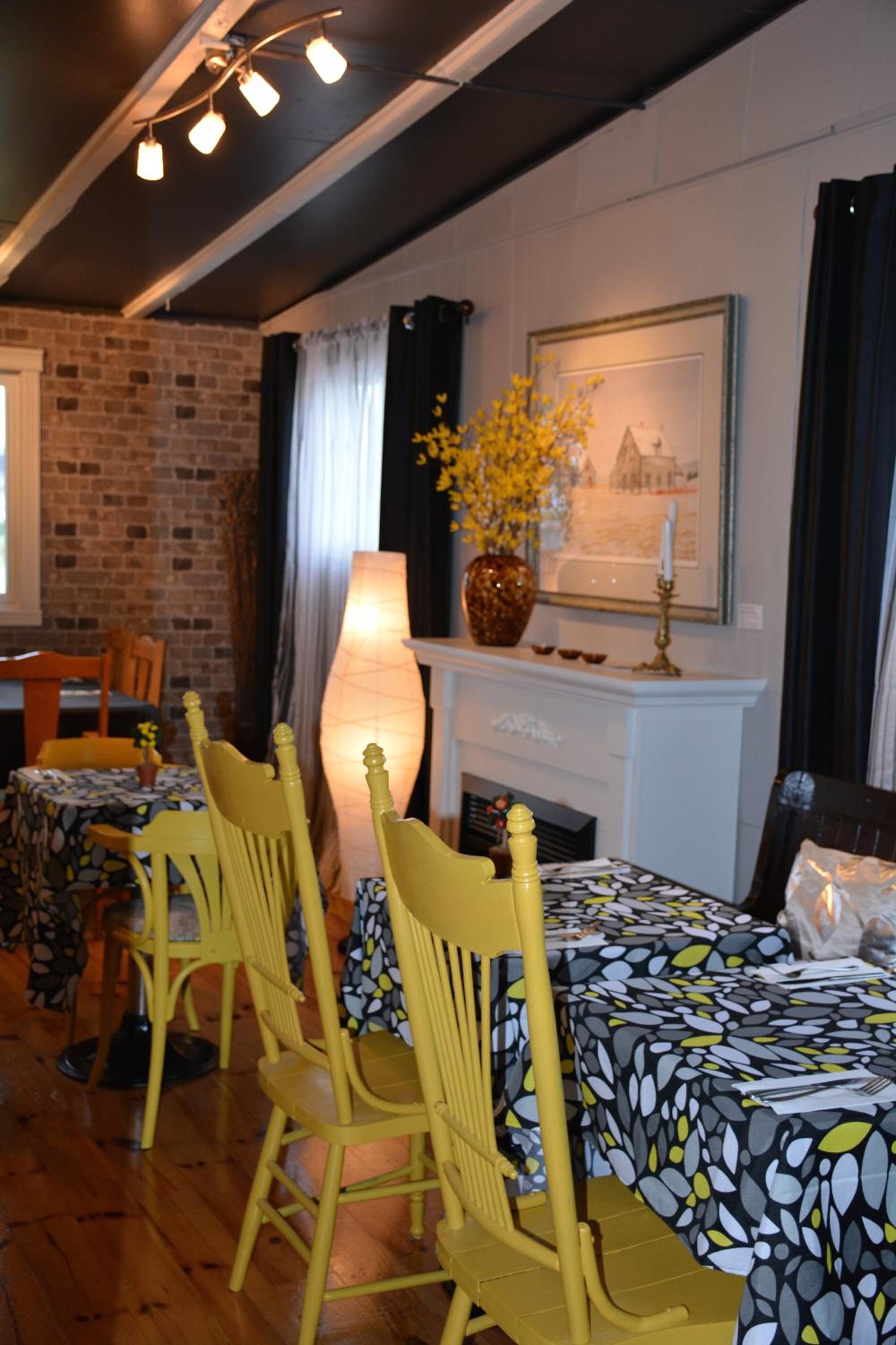 restaurant