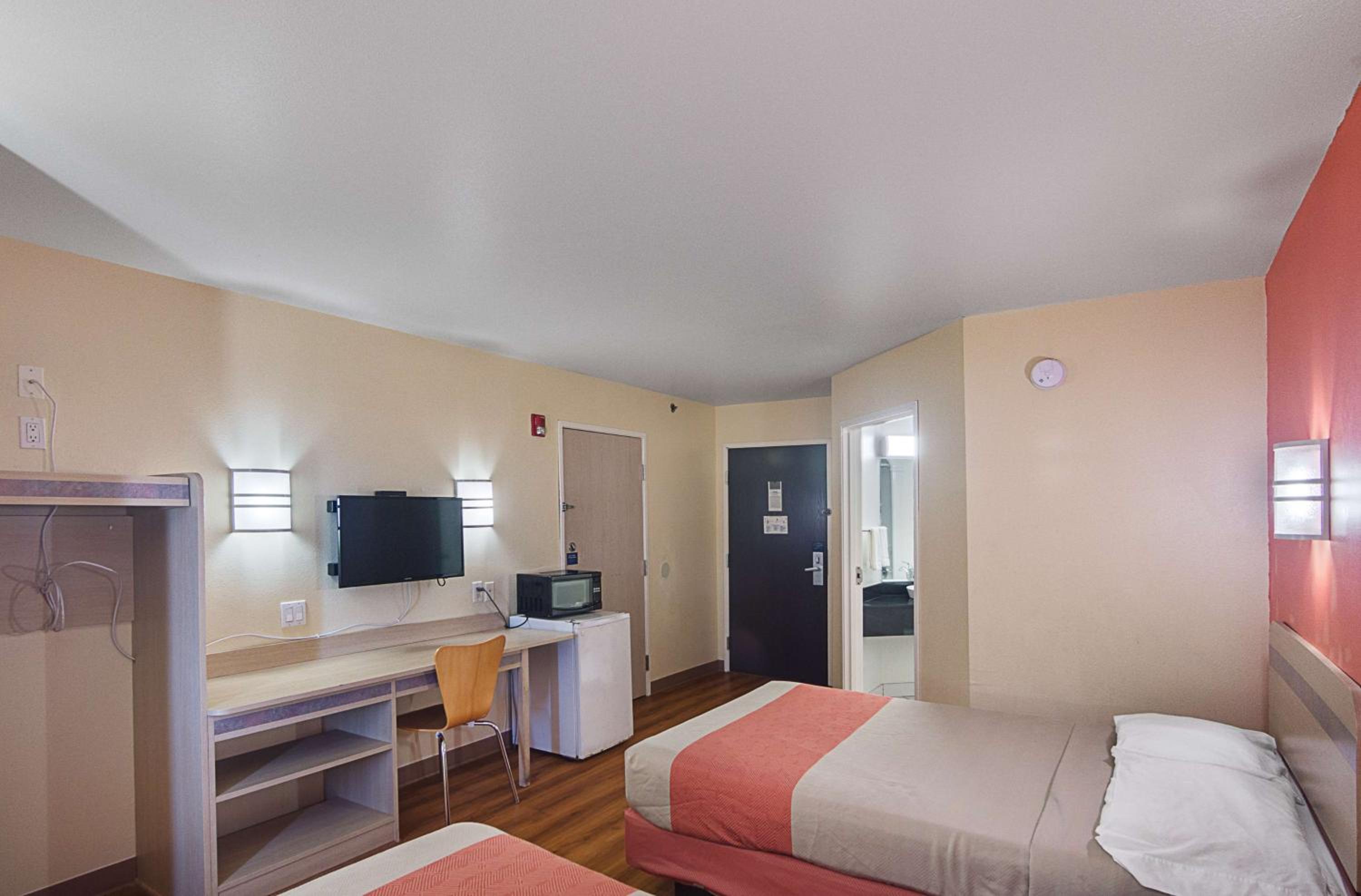 Motel 6-Terrell, TX