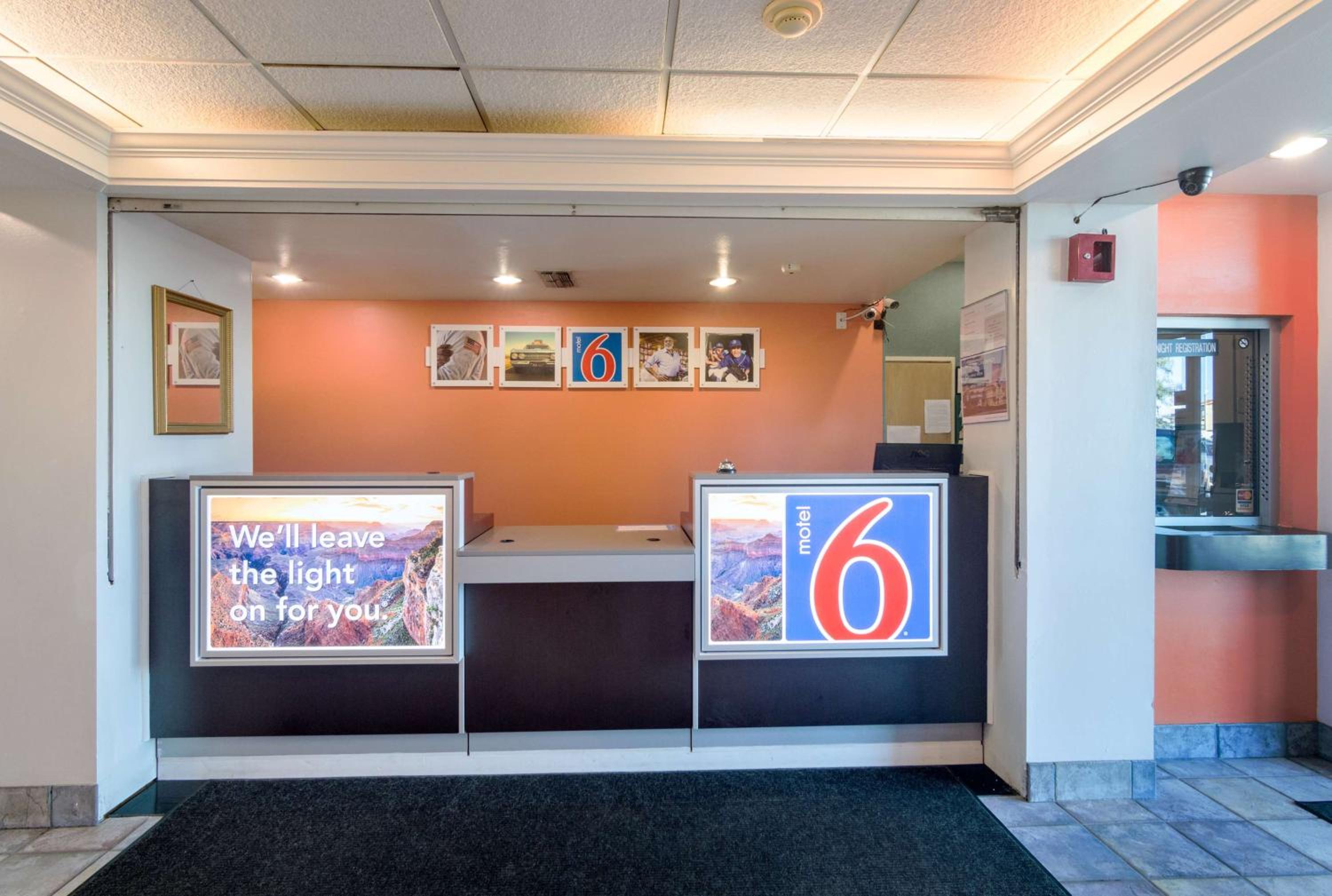 Motel 6-Terrell, TX