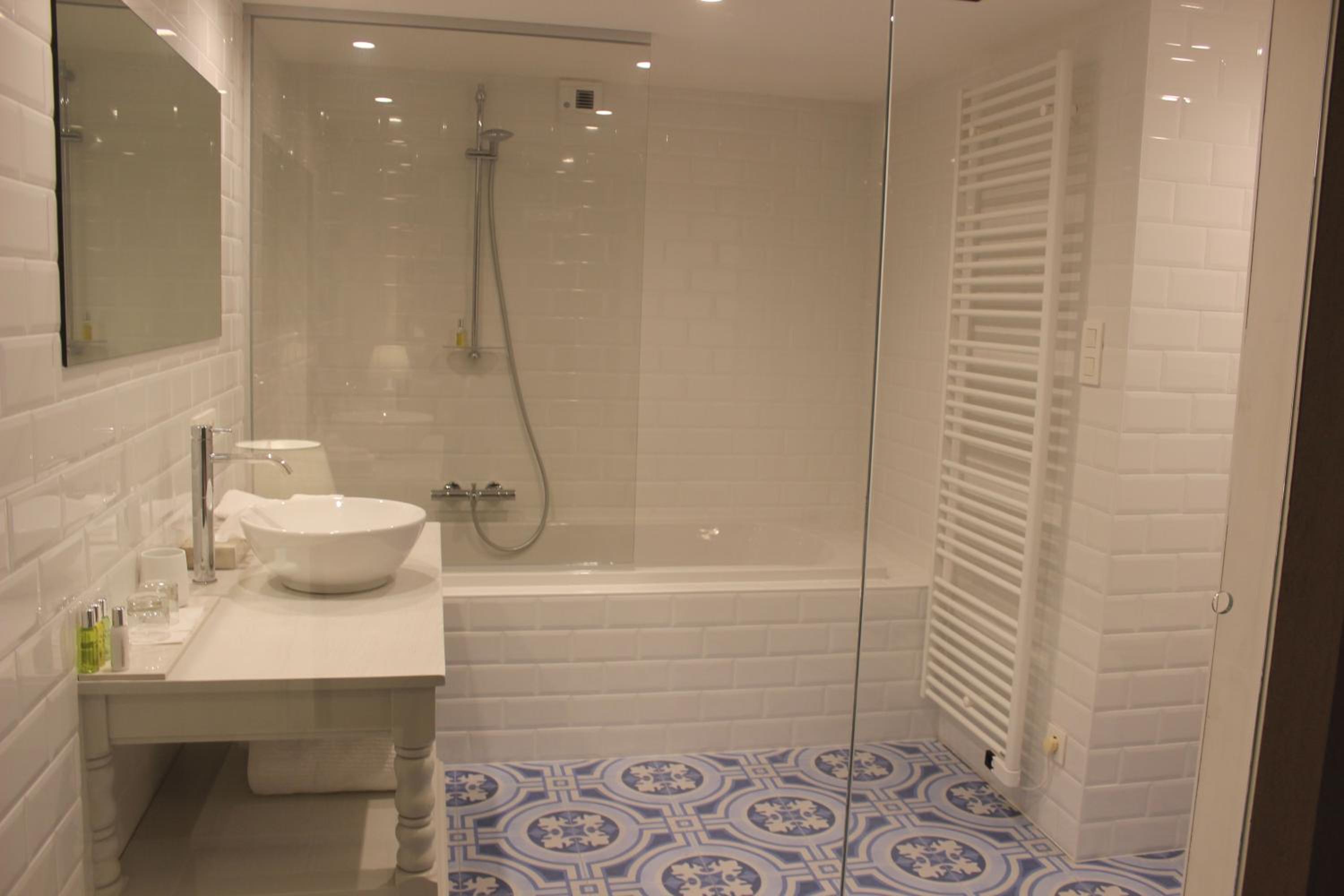 The Hamptons Boutique Hotel