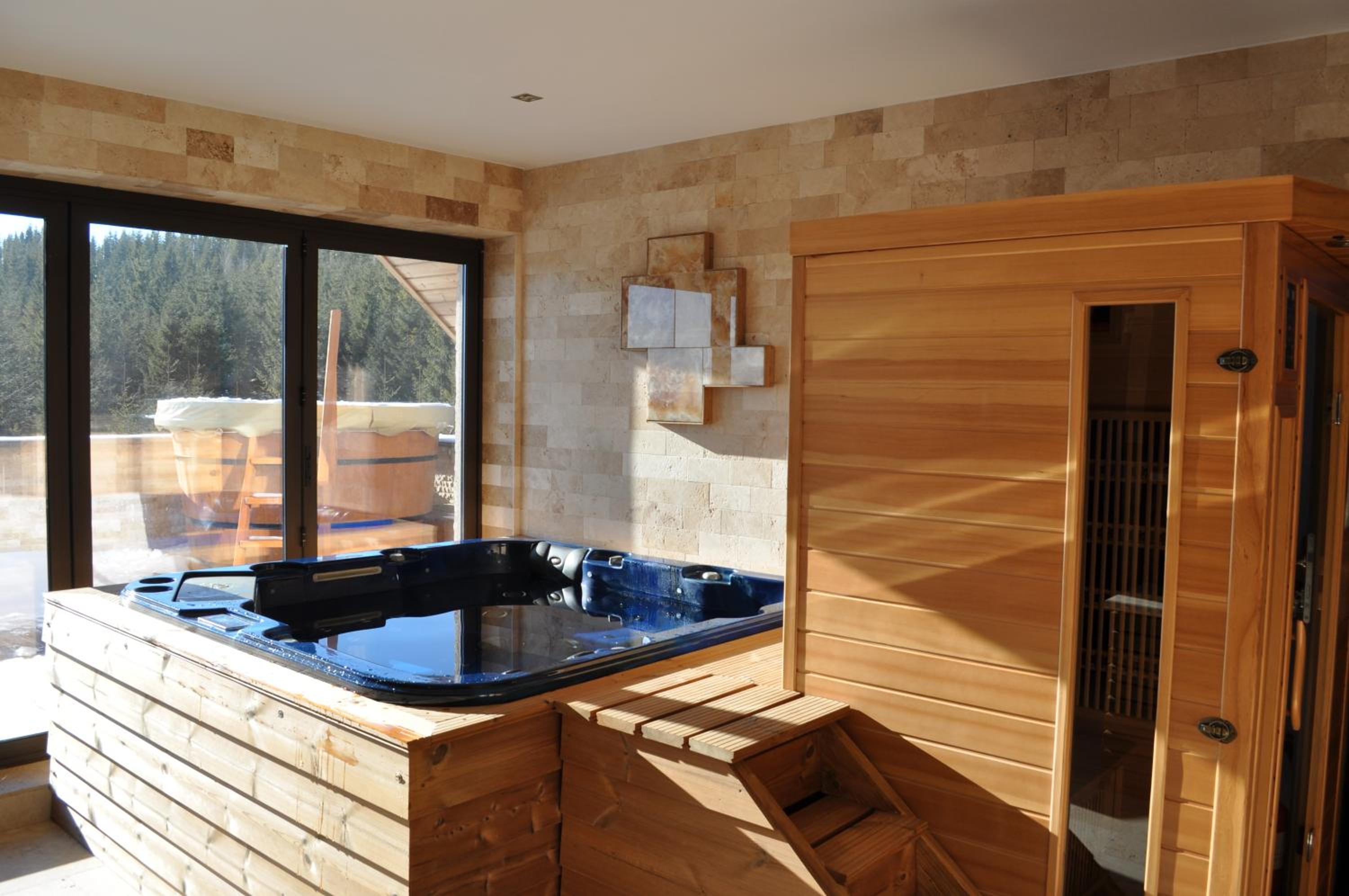 Transylvania Villa & Spa view 3