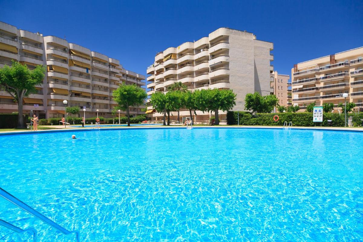 UHC Jerez Cordoba Sevilla Apartments