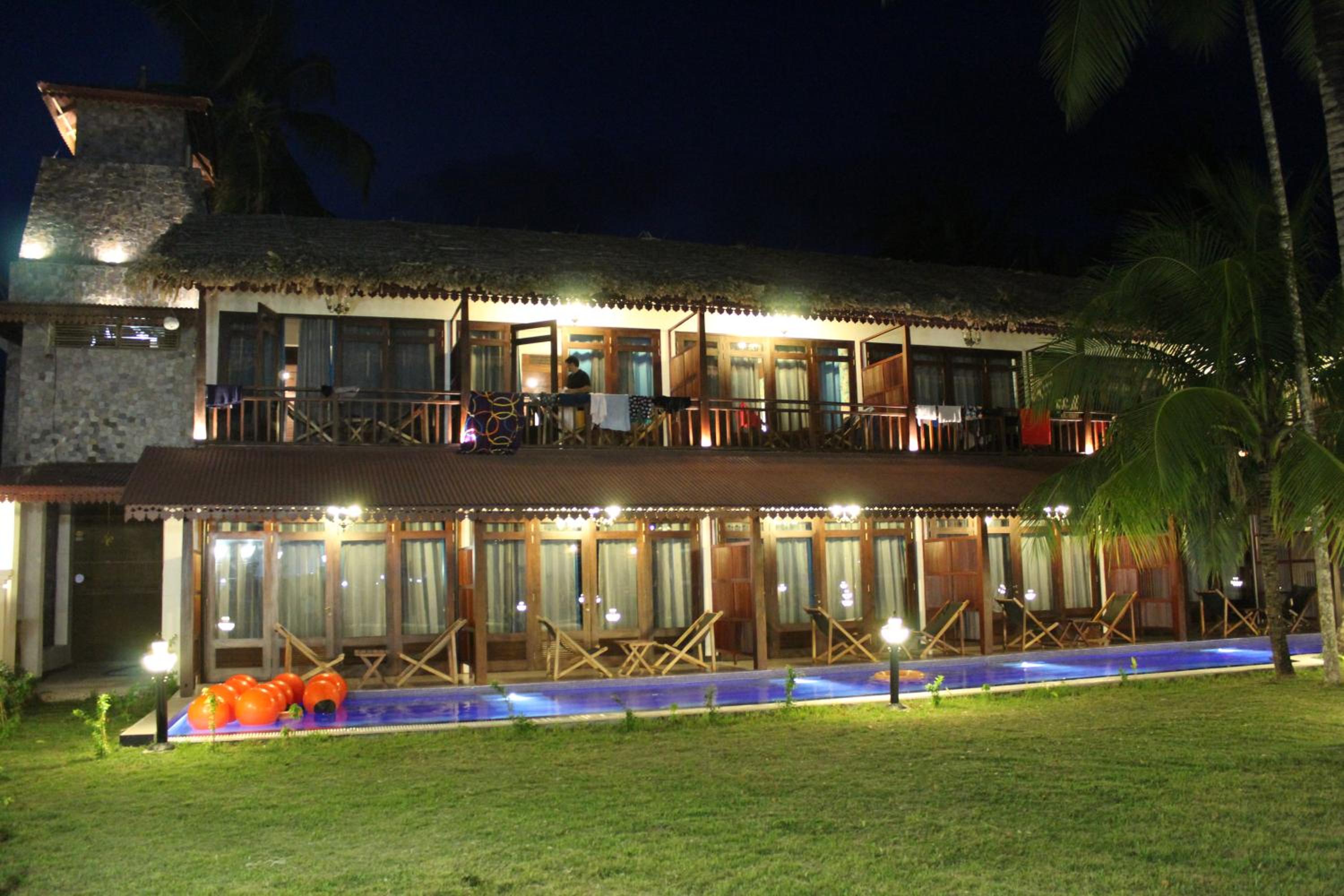 Symphony Summer Sands Beach Resort And Spa