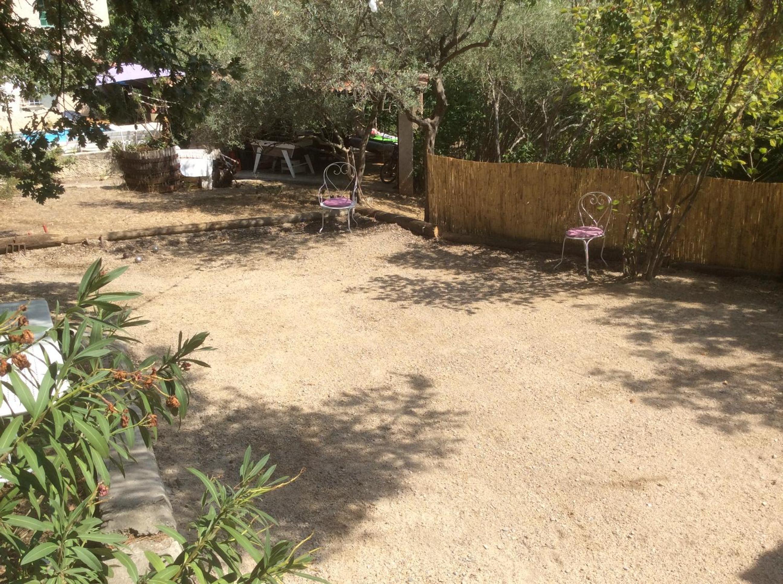 Photo 22