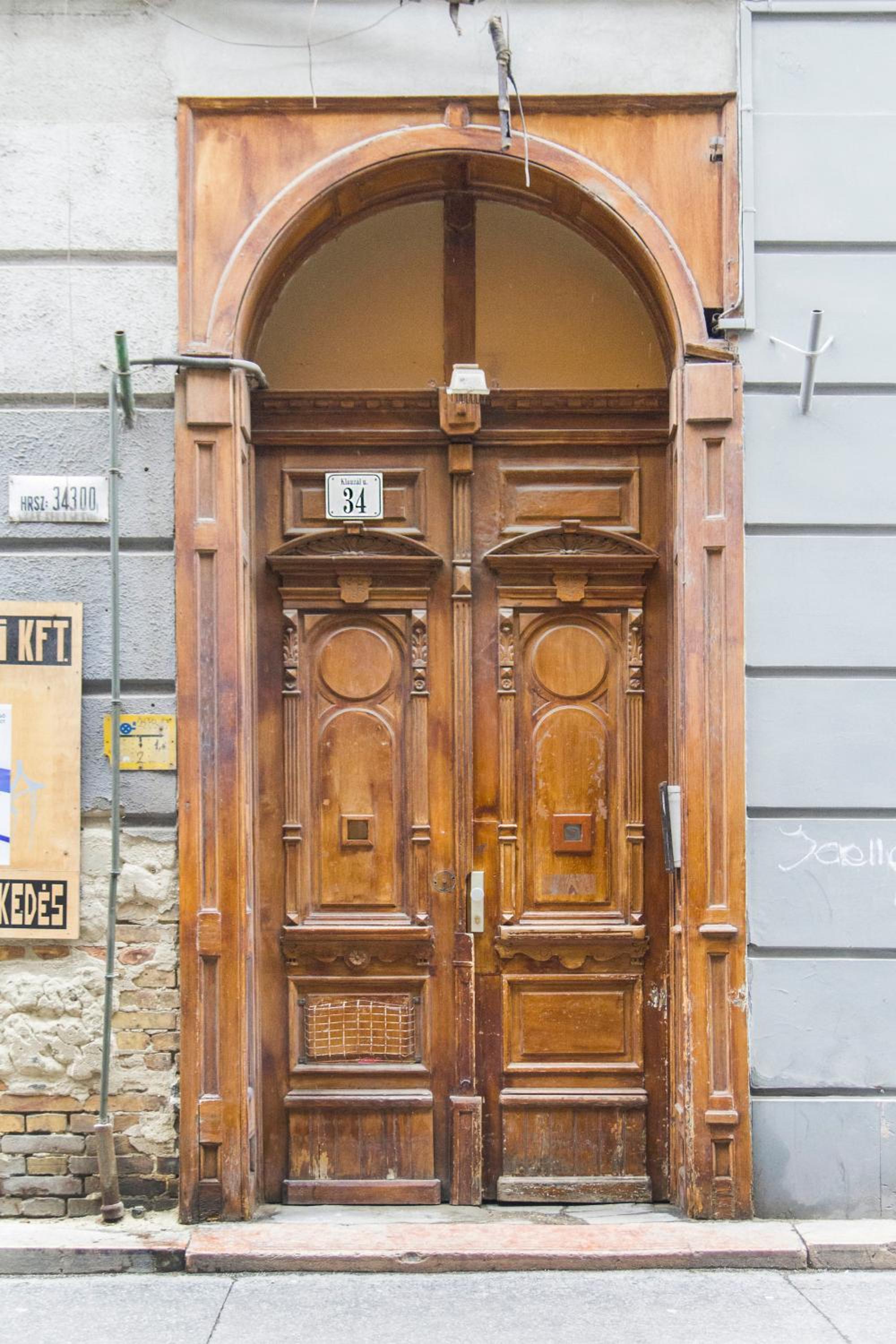 Authentic Klauzal Apartment