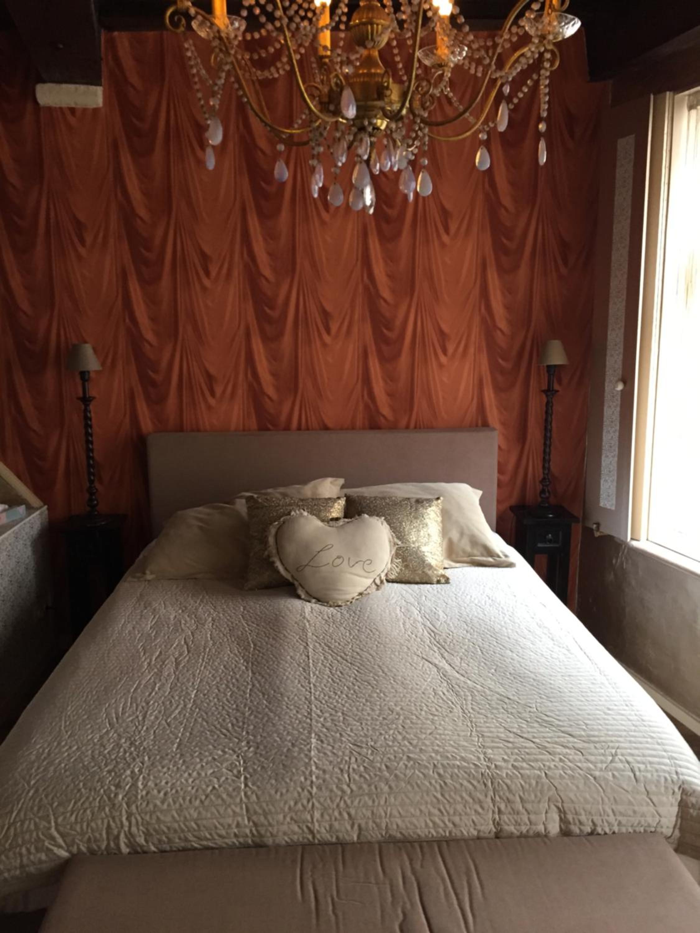 B&B Con Ampère