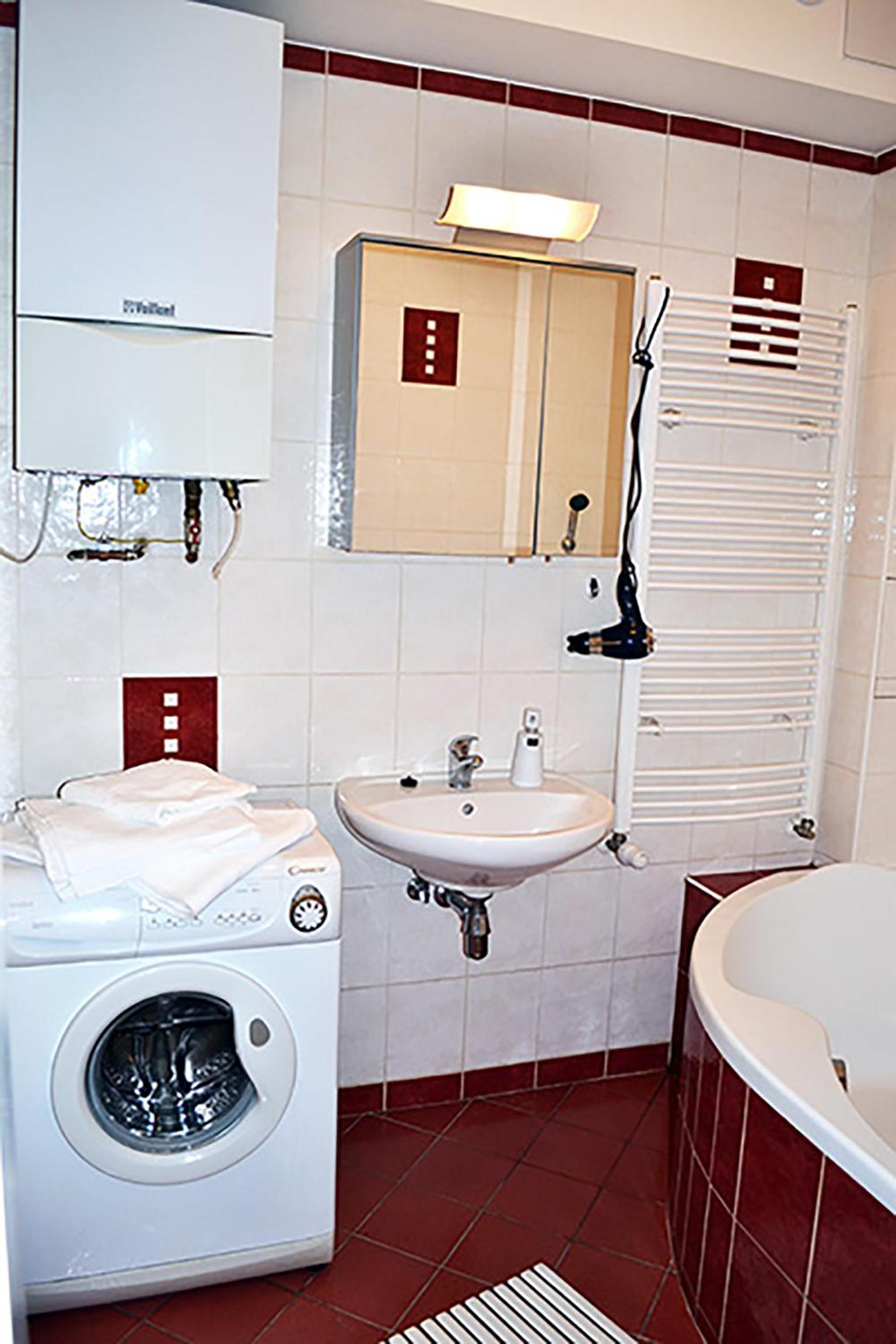 Classic 2BDR suite by Ruterra