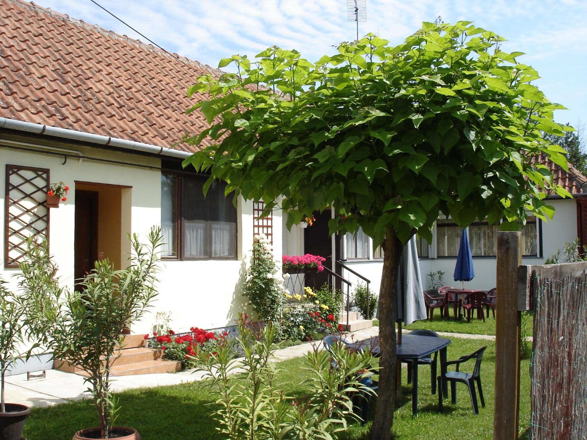 Rózsa Apartman view 4