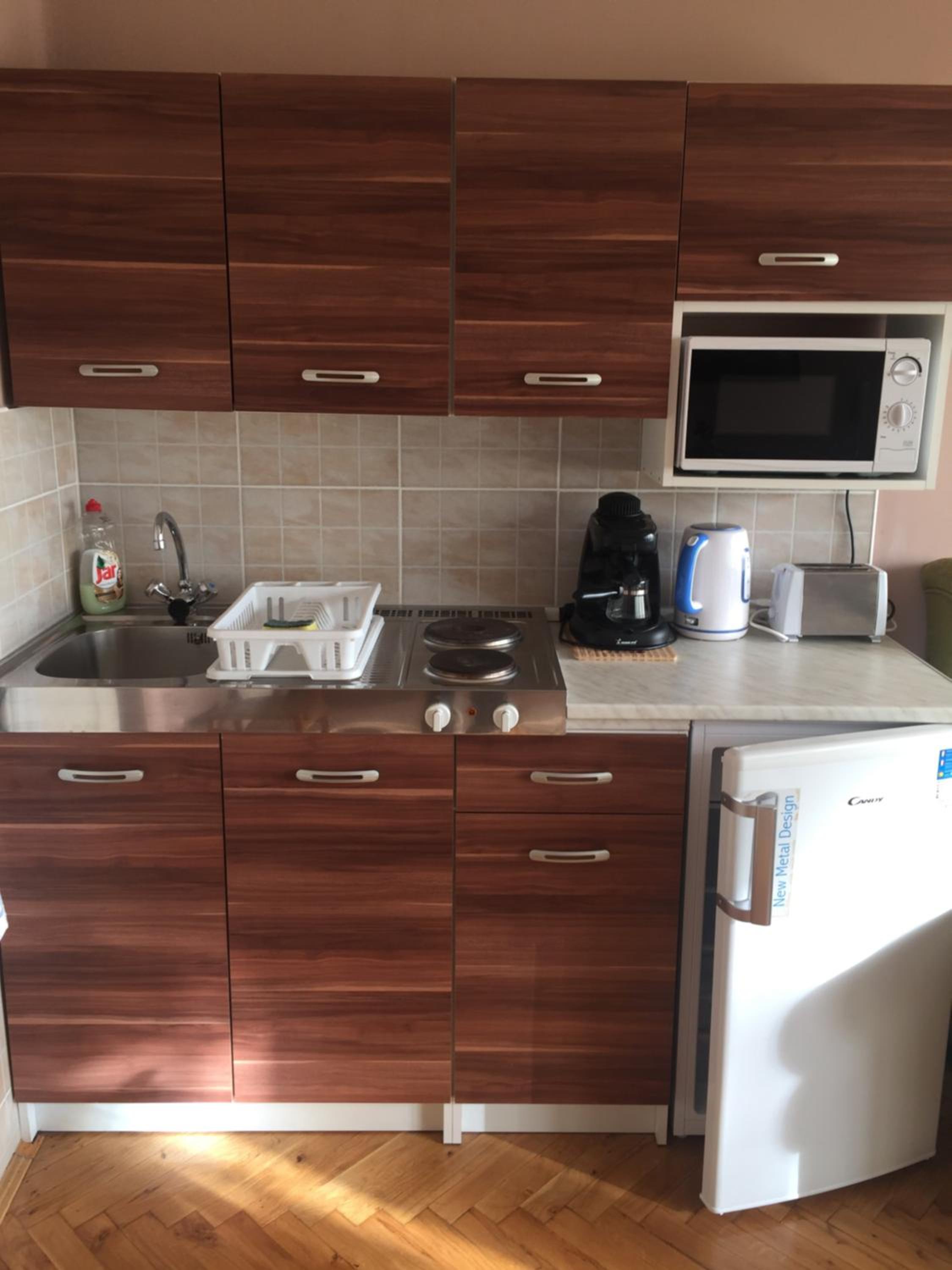 Apartman Edit