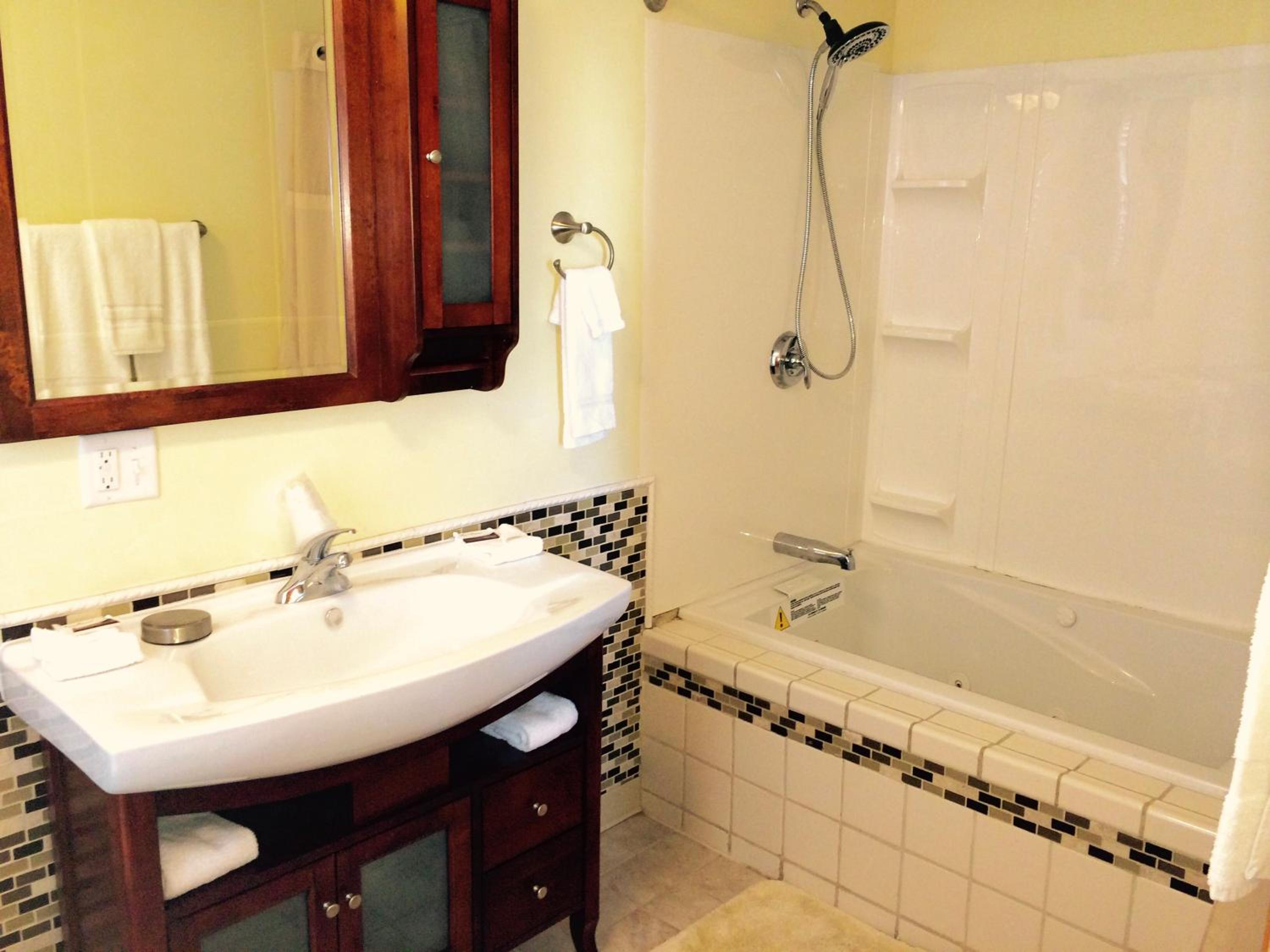 The Moulton Hotel - Property Image 7