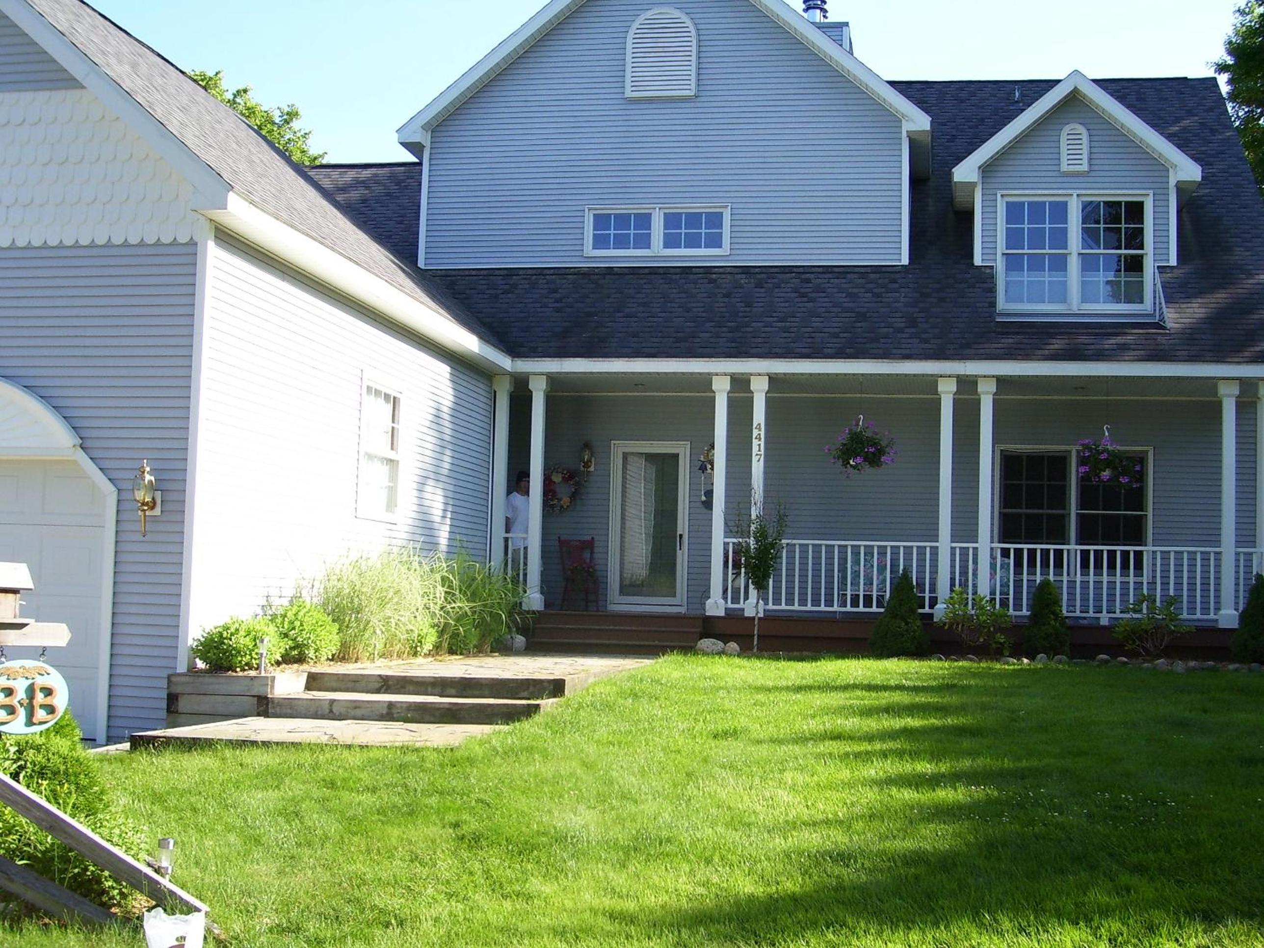 Hotel The Torch Lake Bed and Breakfast